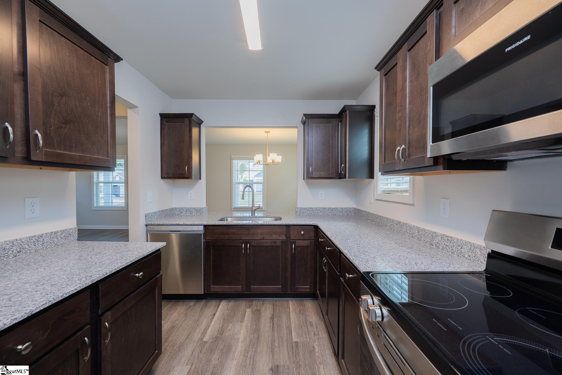 209 Waltham Court Greenville, SC 29617