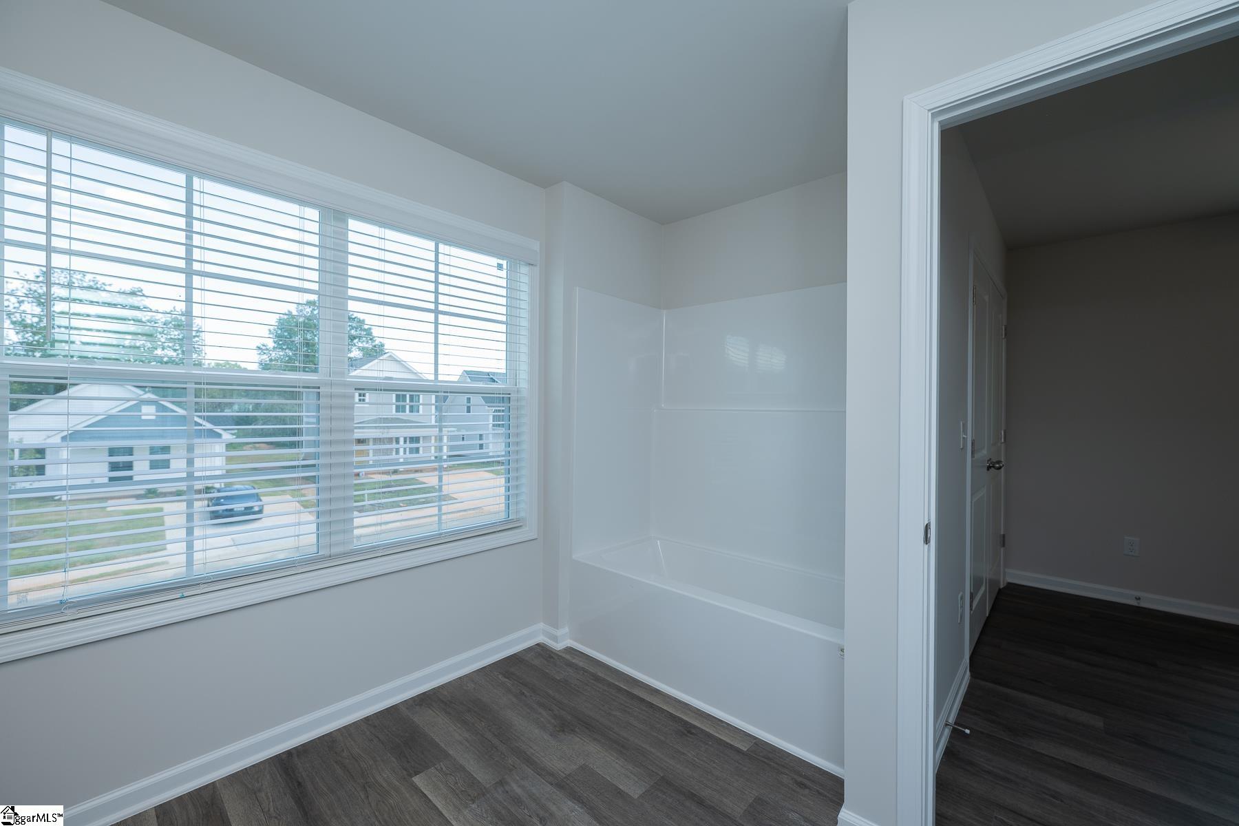 209 Waltham Court Greenville, SC 29617