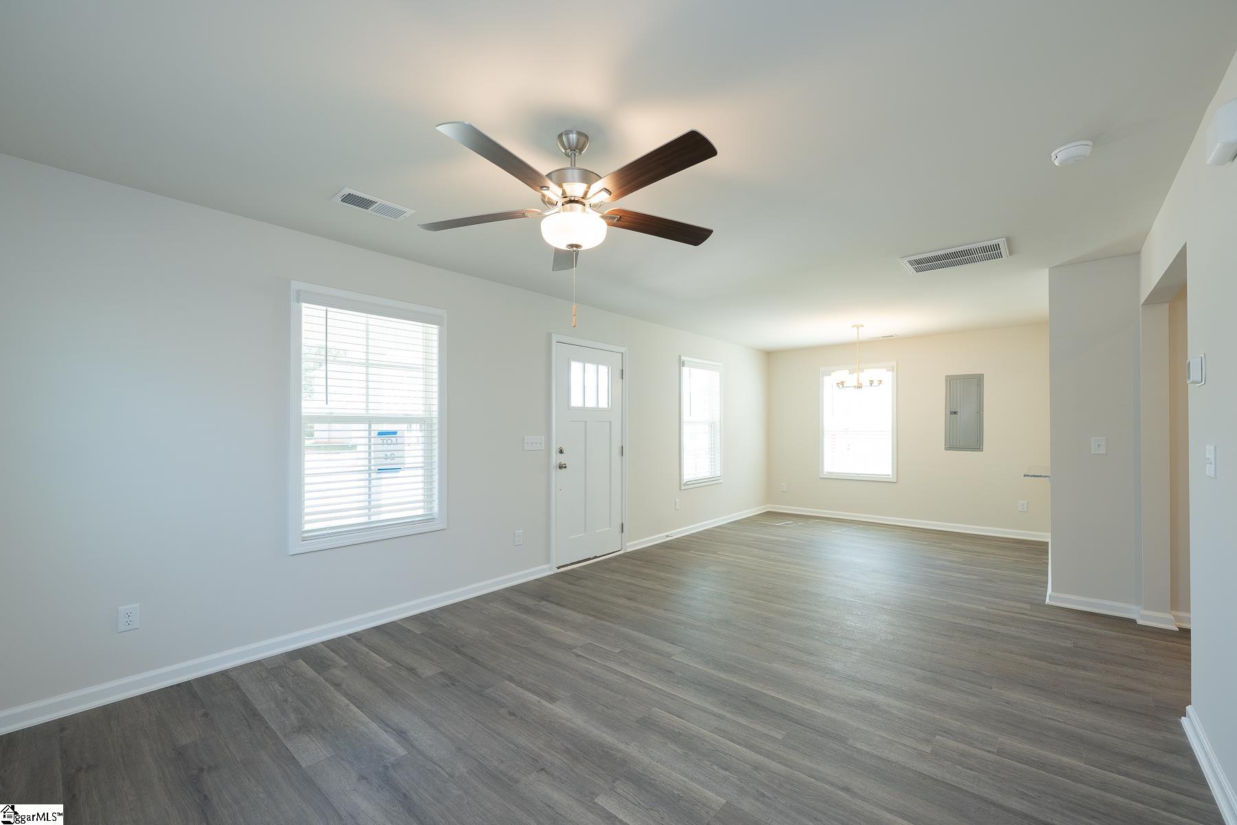 209 Waltham Court Greenville, SC 29617