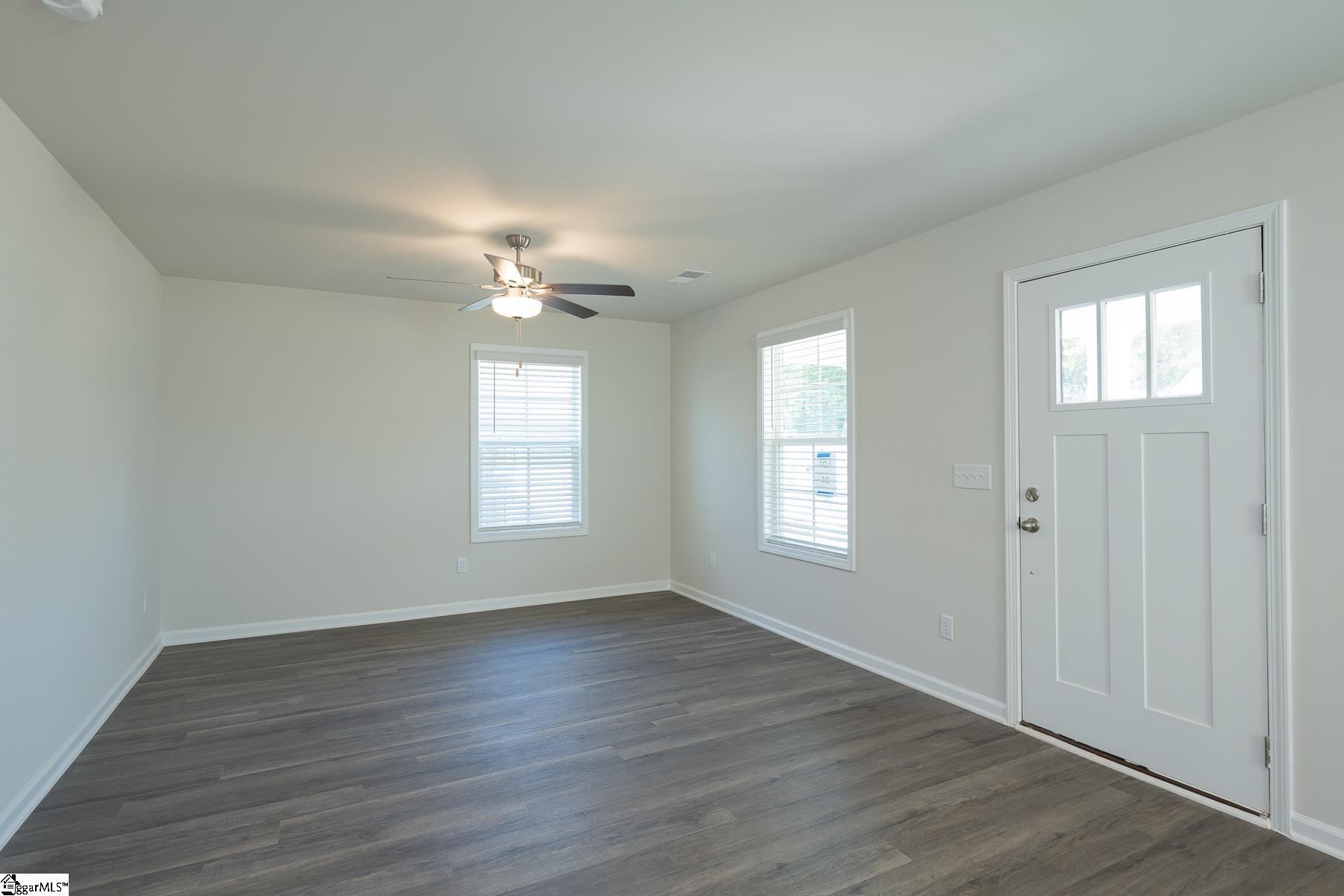 209 Waltham Court Greenville, SC 29617