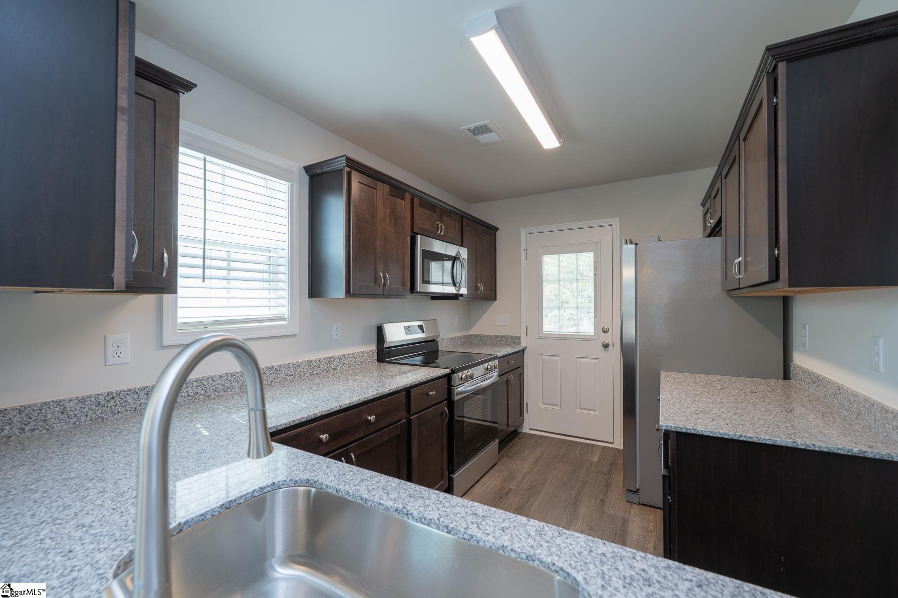 209 Waltham Court Greenville, SC 29617