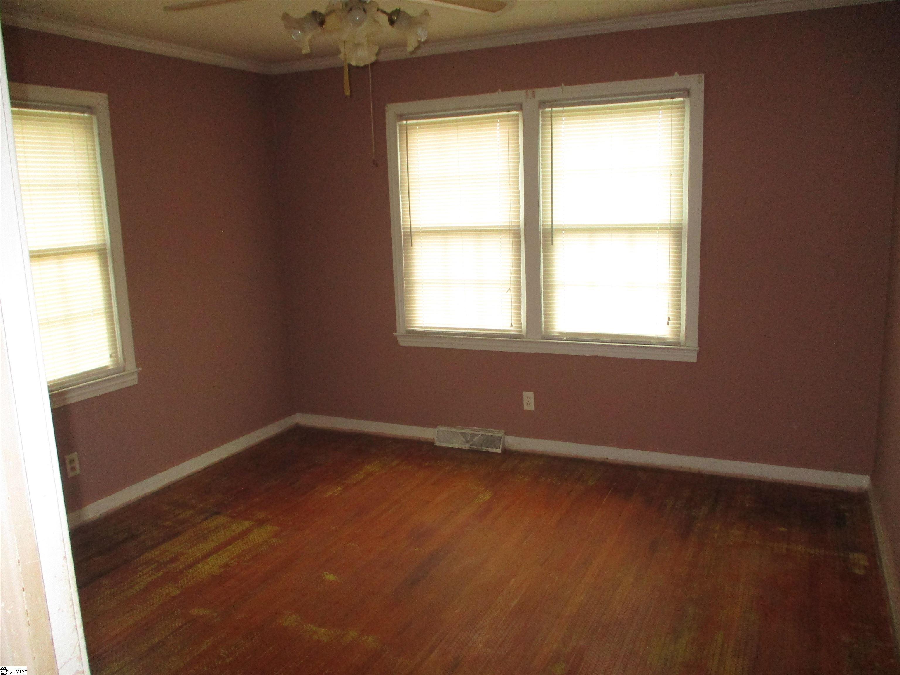 202 Edgewood Drive Belton, SC 29627