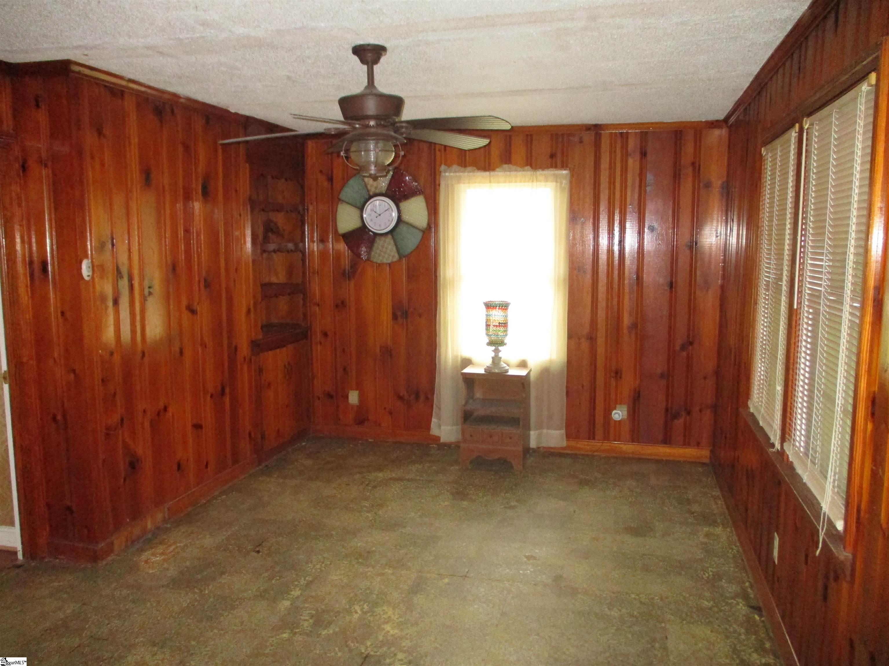 202 Edgewood Drive Belton, SC 29627