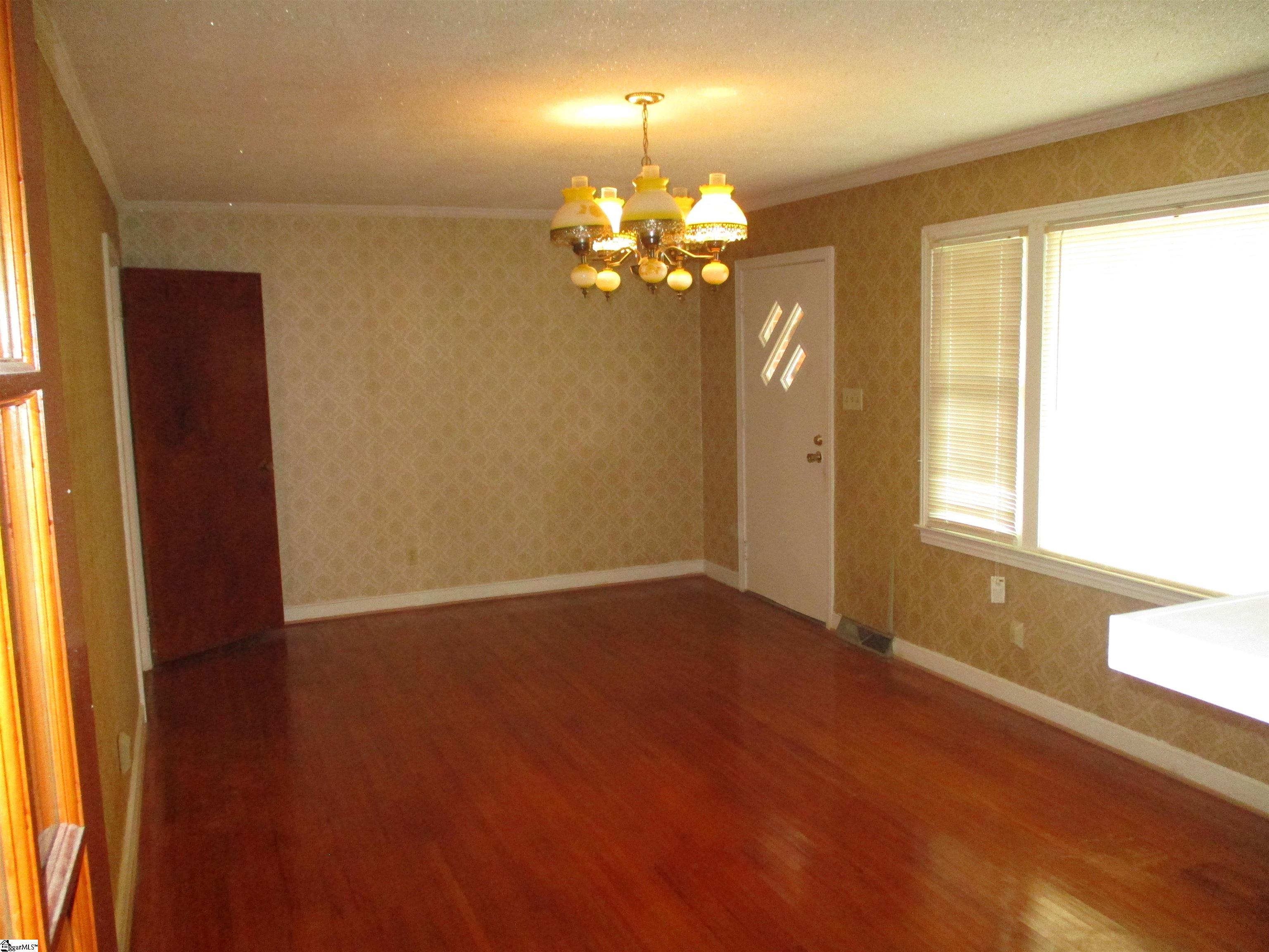 202 Edgewood Drive Belton, SC 29627