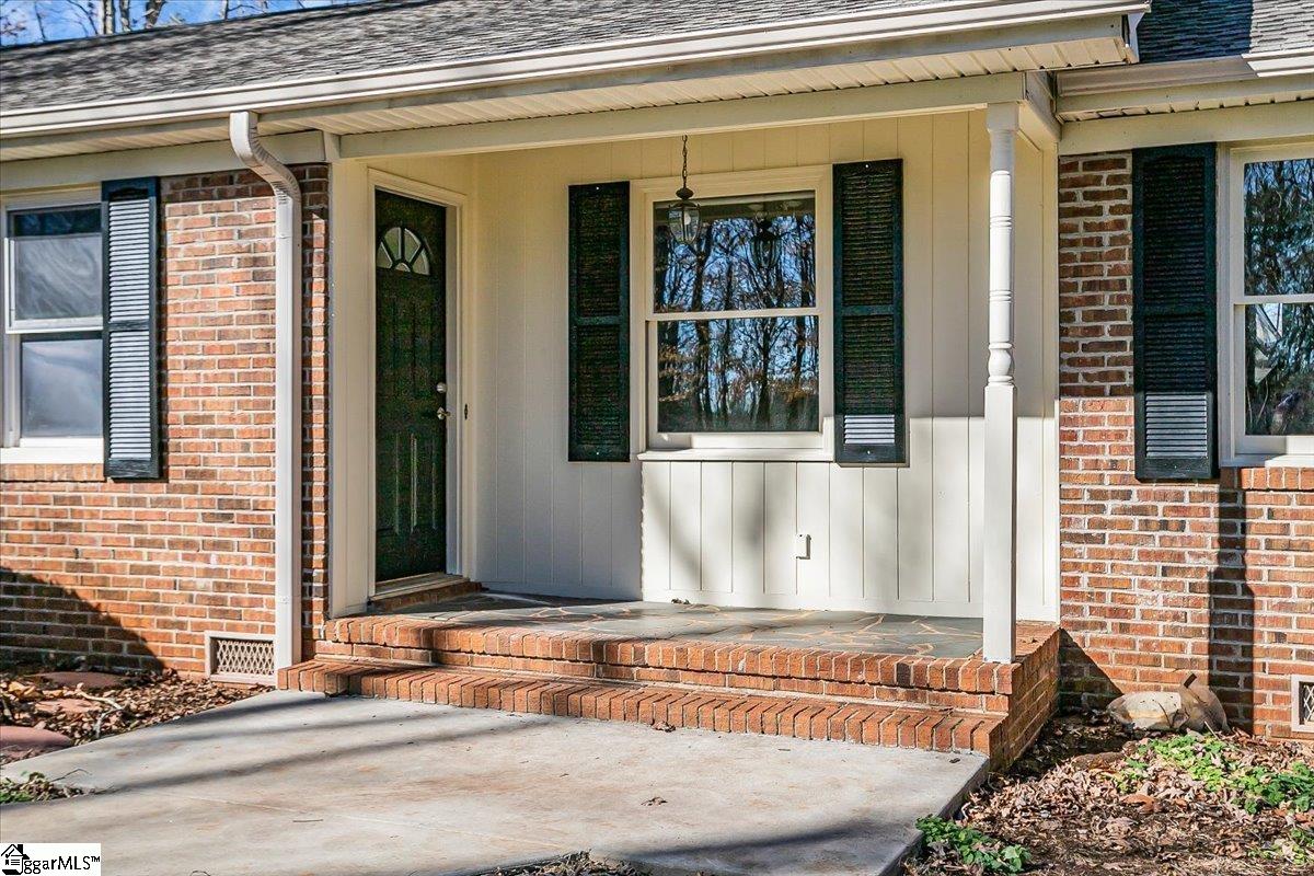 1733 Tigerville Road Travelers Rest, SC 29690
