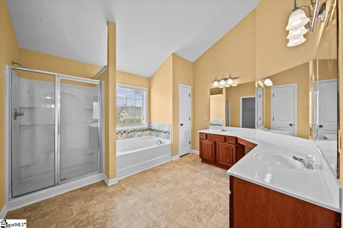 157 Heritage Point Drive Simpsonville, SC 29681
