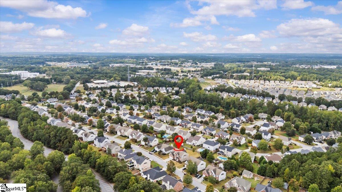157 Heritage Point Drive Simpsonville, SC 29681