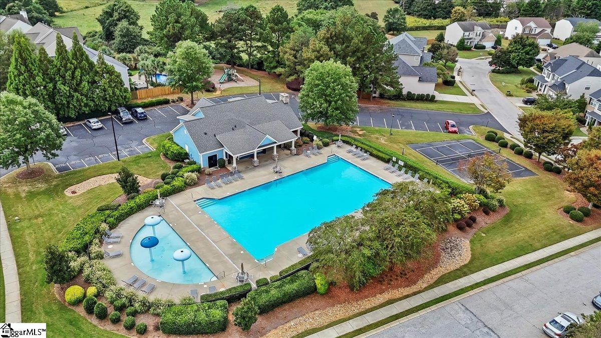 157 Heritage Point Drive Simpsonville, SC 29681