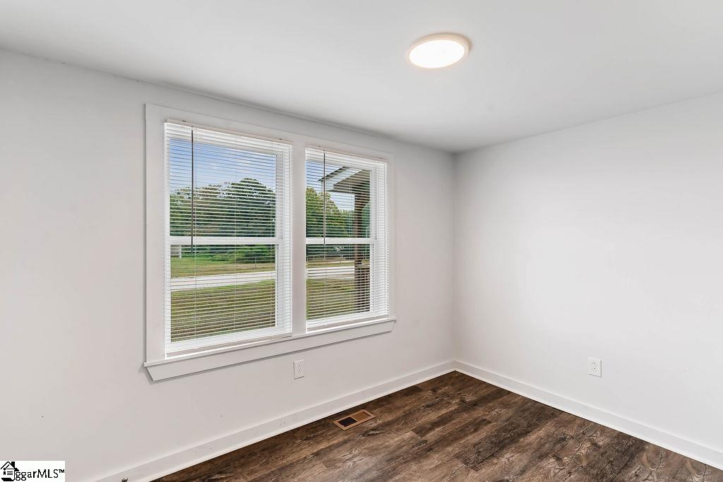 307 Old English Road Union, SC 29379