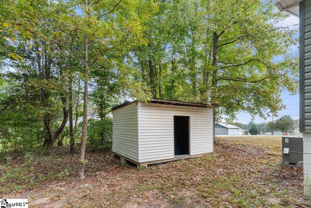 307 Old English Road Union, SC 29379