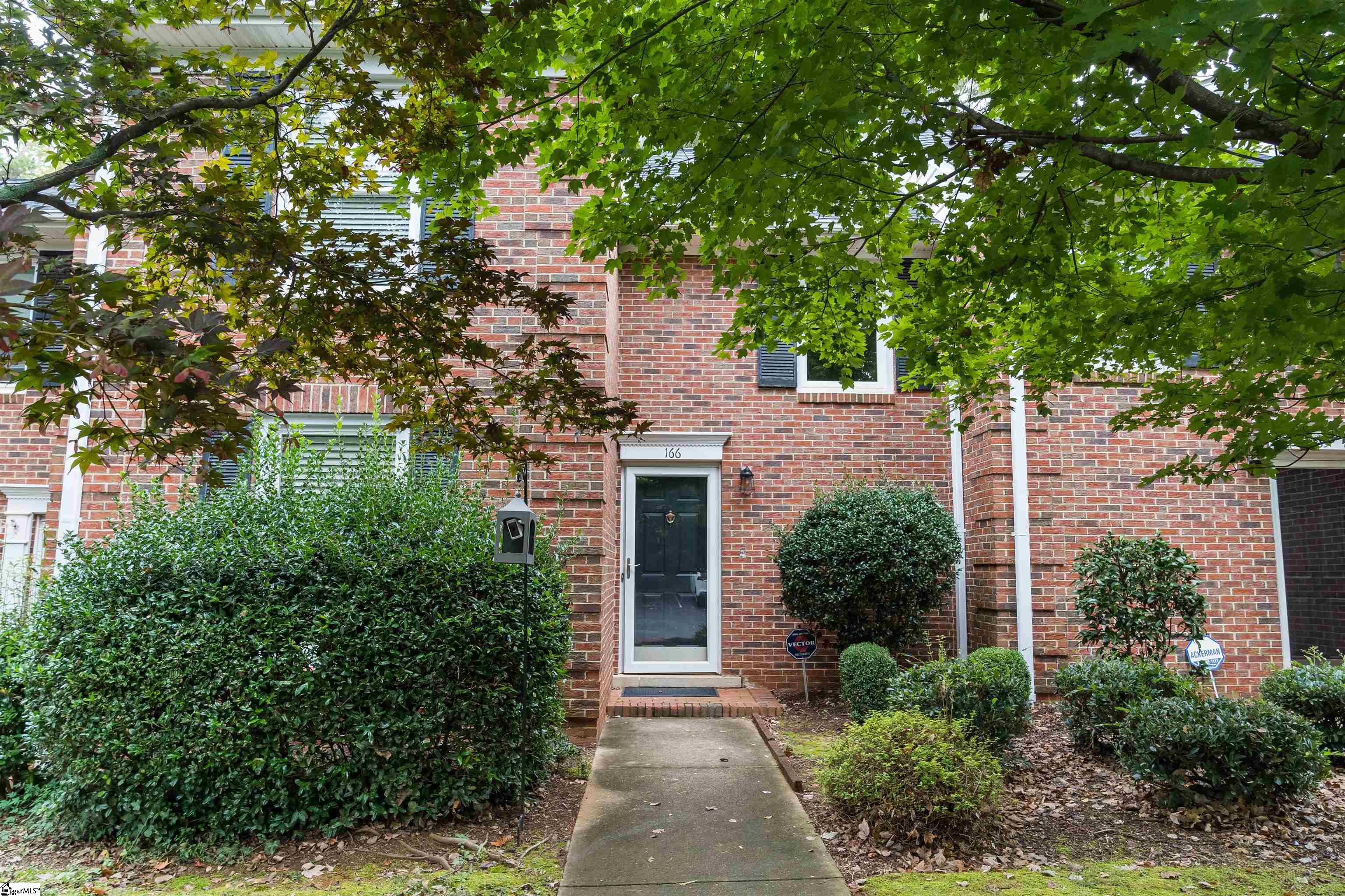 166 Buckstone Lane Spartanburg, SC 29307