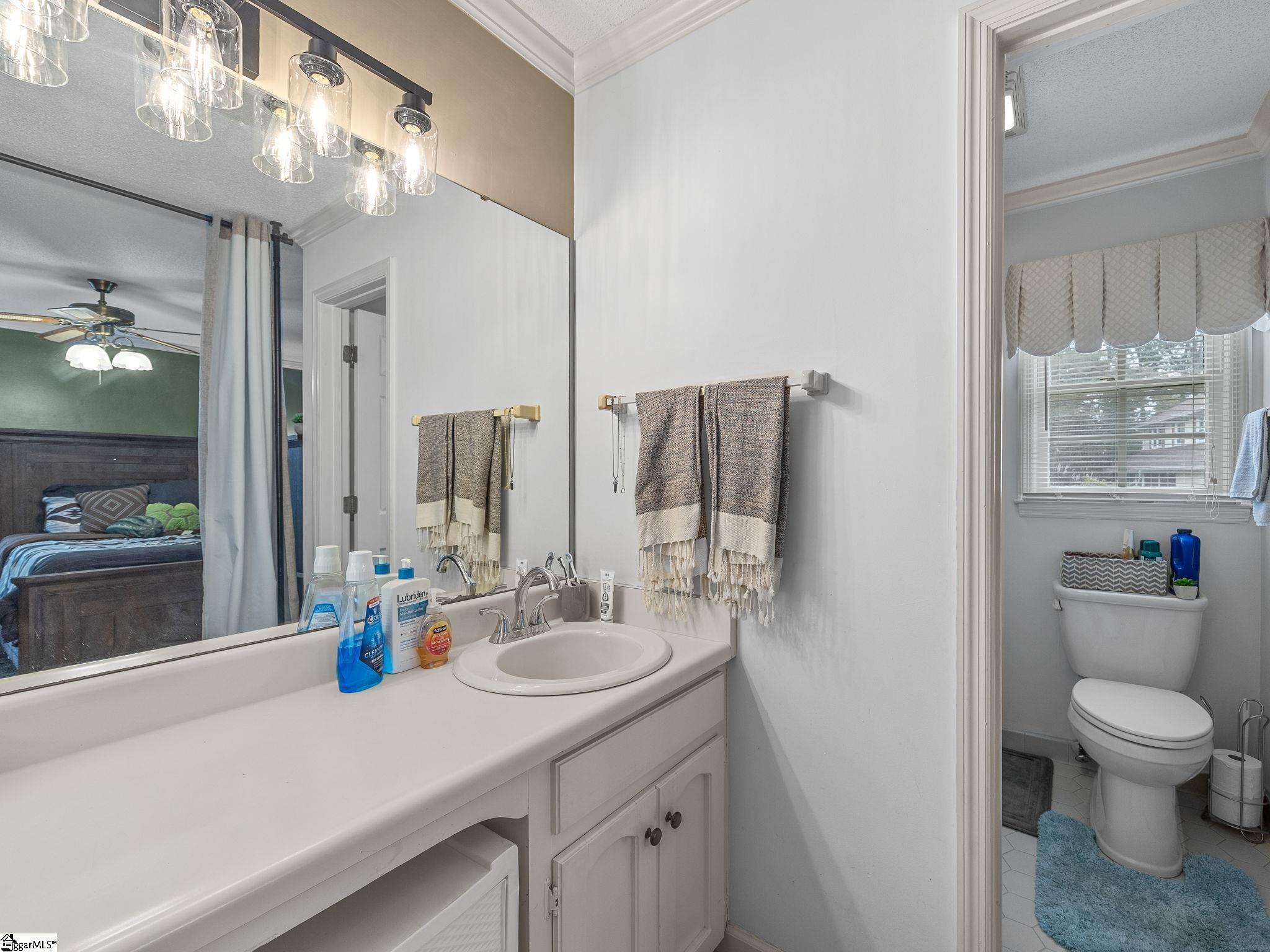 1216 Shoresbrook Road Spartanburg, SC 29301
