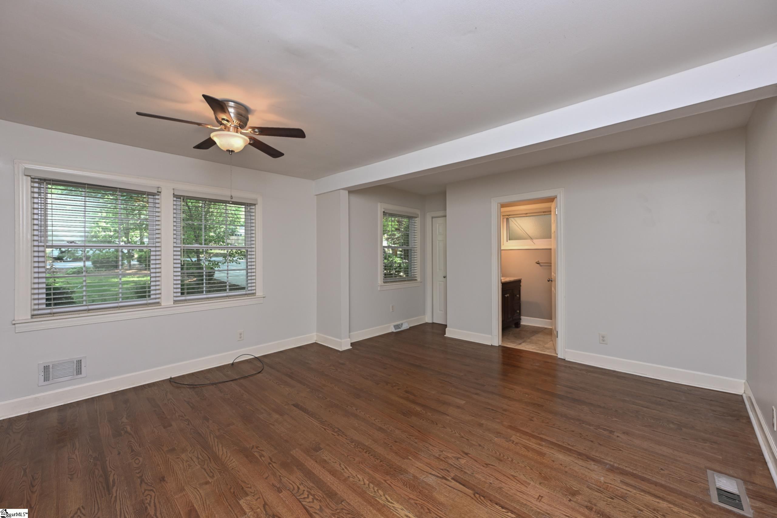 4 Estanolle Street Greenville, SC 29615