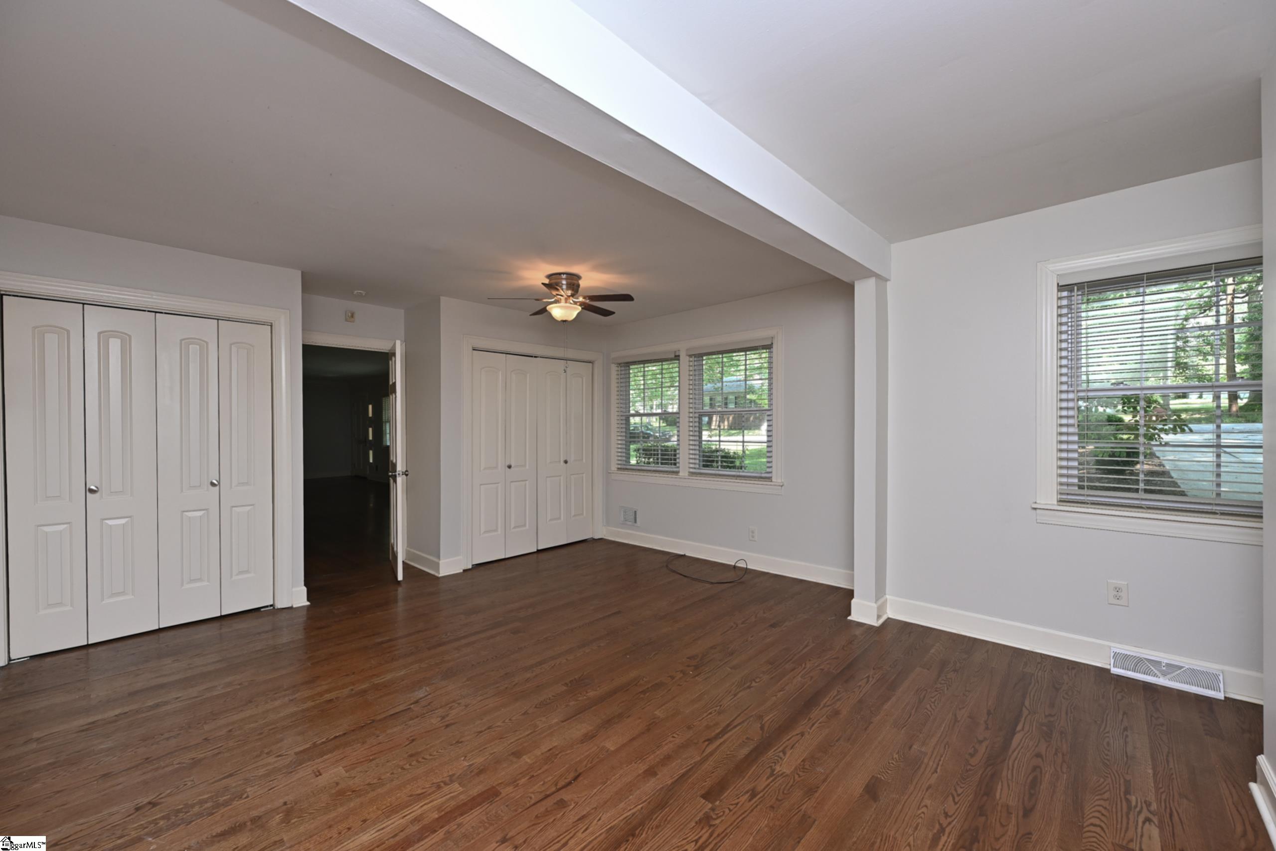 4 Estanolle Street Greenville, SC 29615