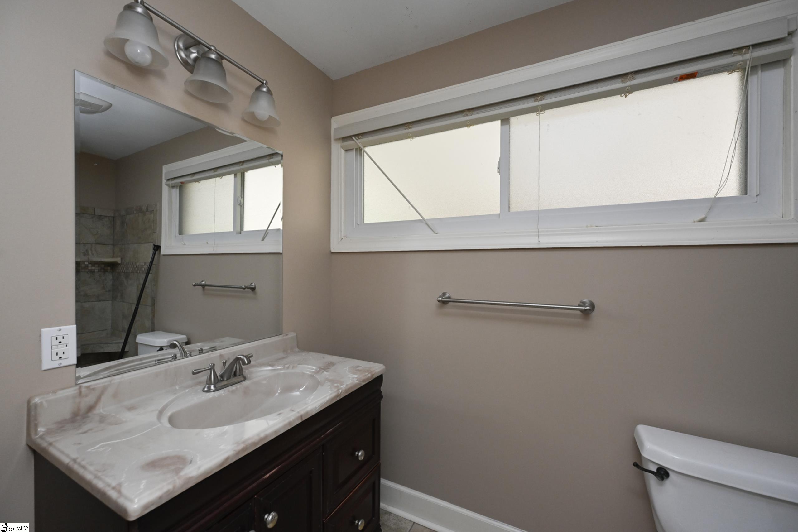 4 Estanolle Street Greenville, SC 29615