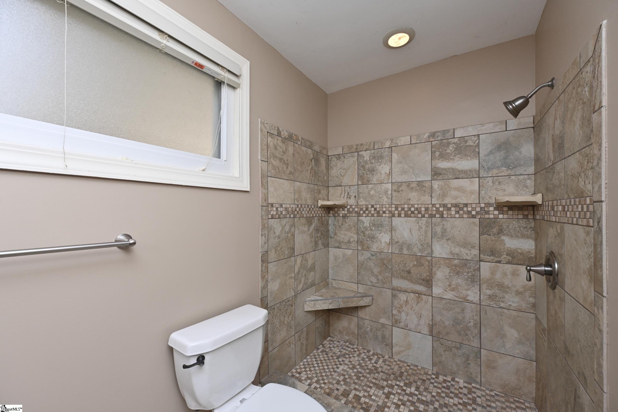 4 Estanolle Street Greenville, SC 29615
