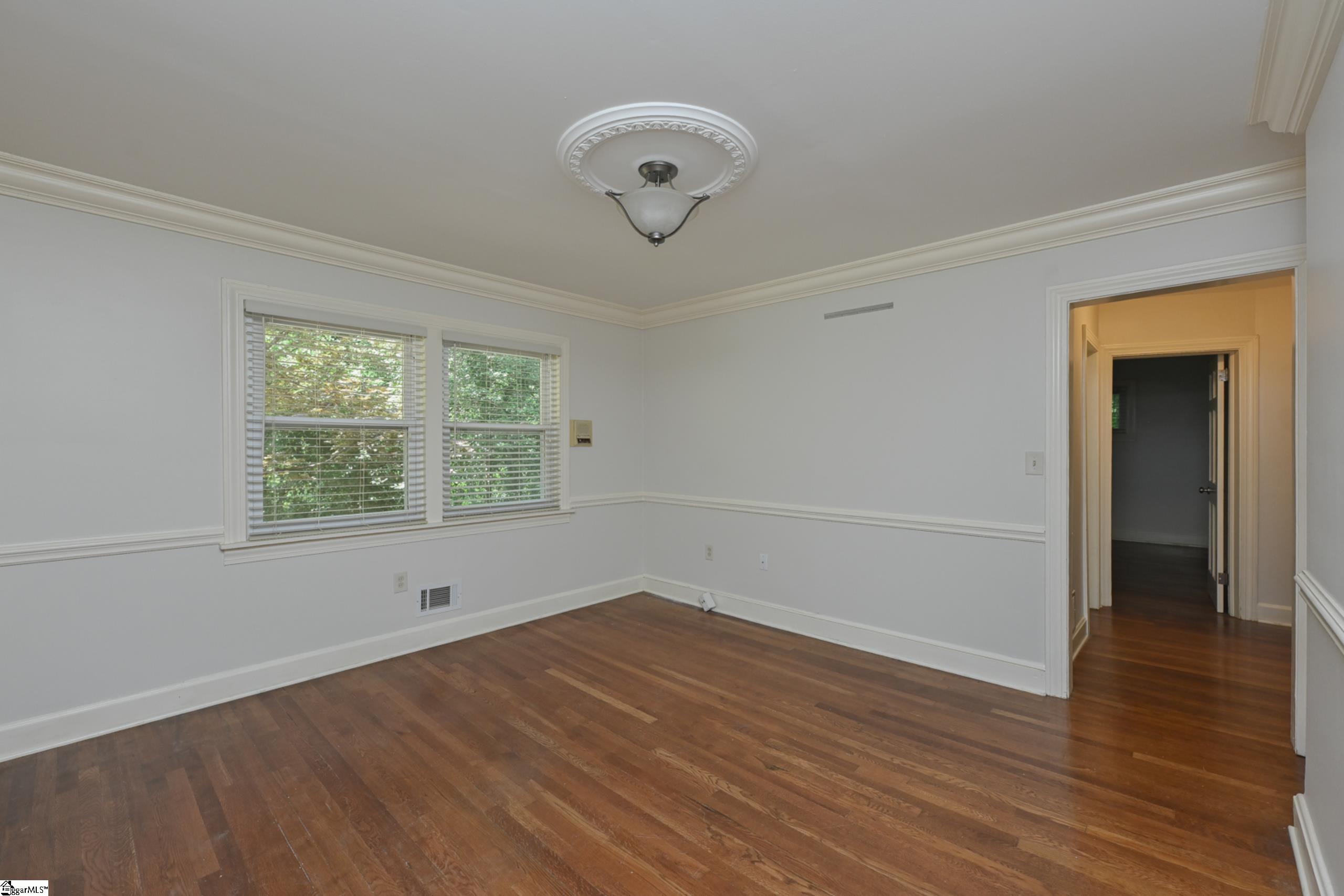 4 Estanolle Street Greenville, SC 29615