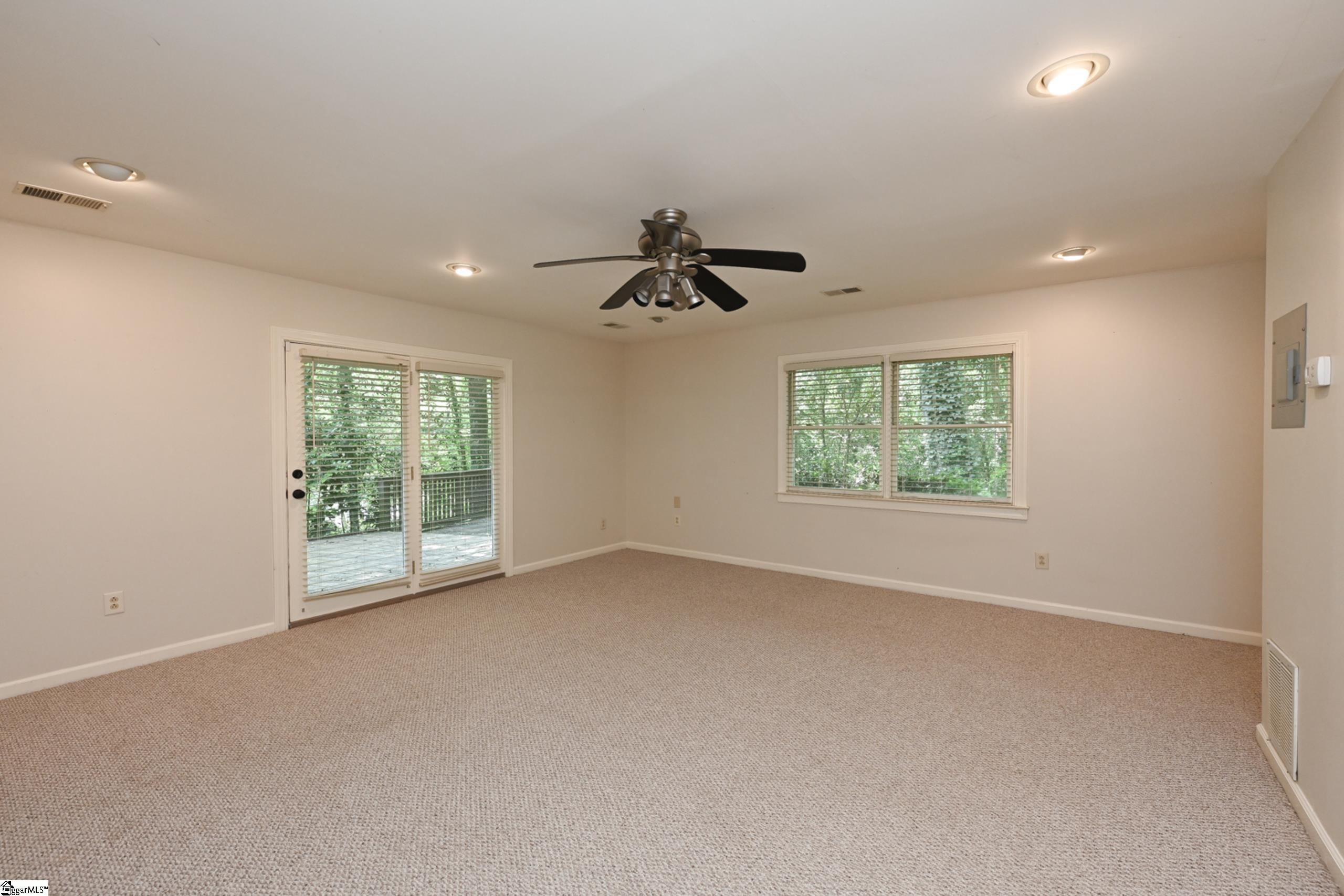 4 Estanolle Street Greenville, SC 29615