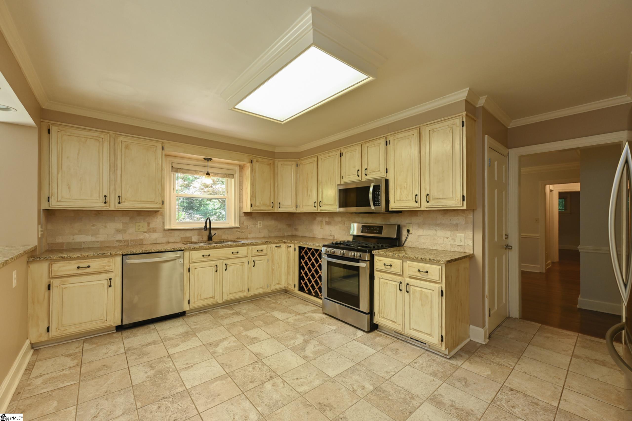 4 Estanolle Street Greenville, SC 29615