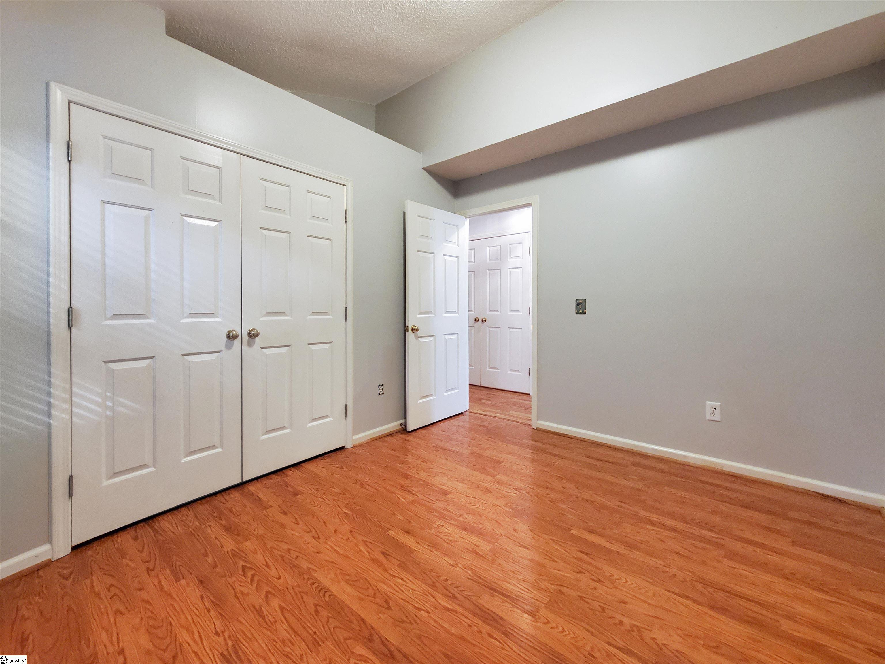 237 Oak Valley Drive Simpsonville, SC 29681