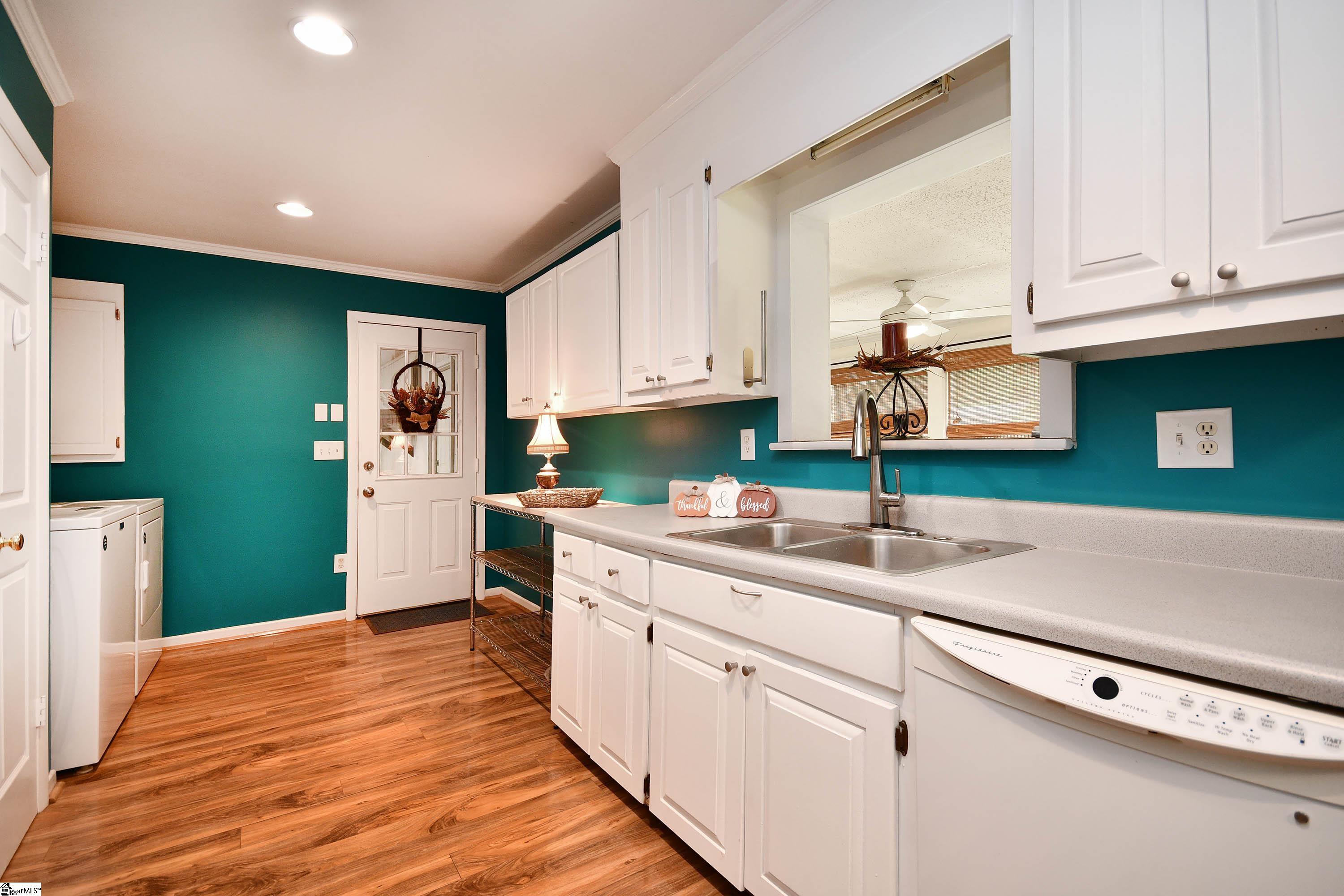 807 Madden Bridge Road Central, SC 29630