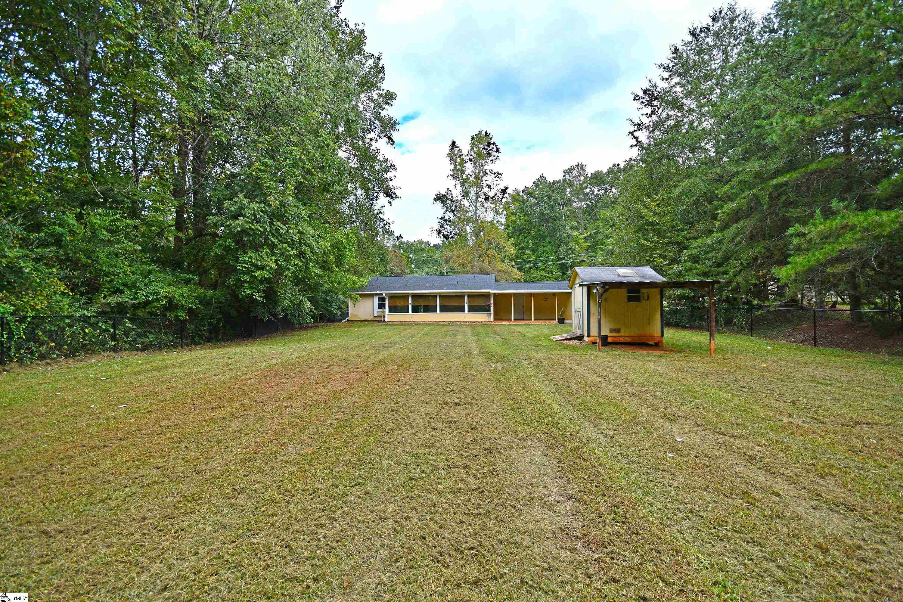 807 Madden Bridge Road Central, SC 29630