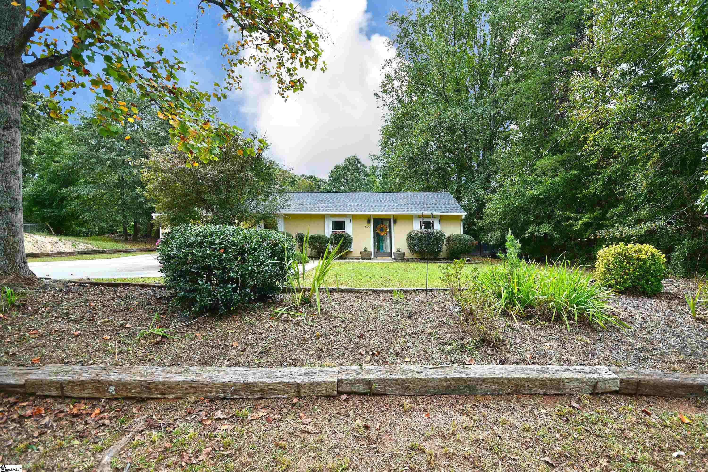 807 Madden Bridge Road Central, SC 29630