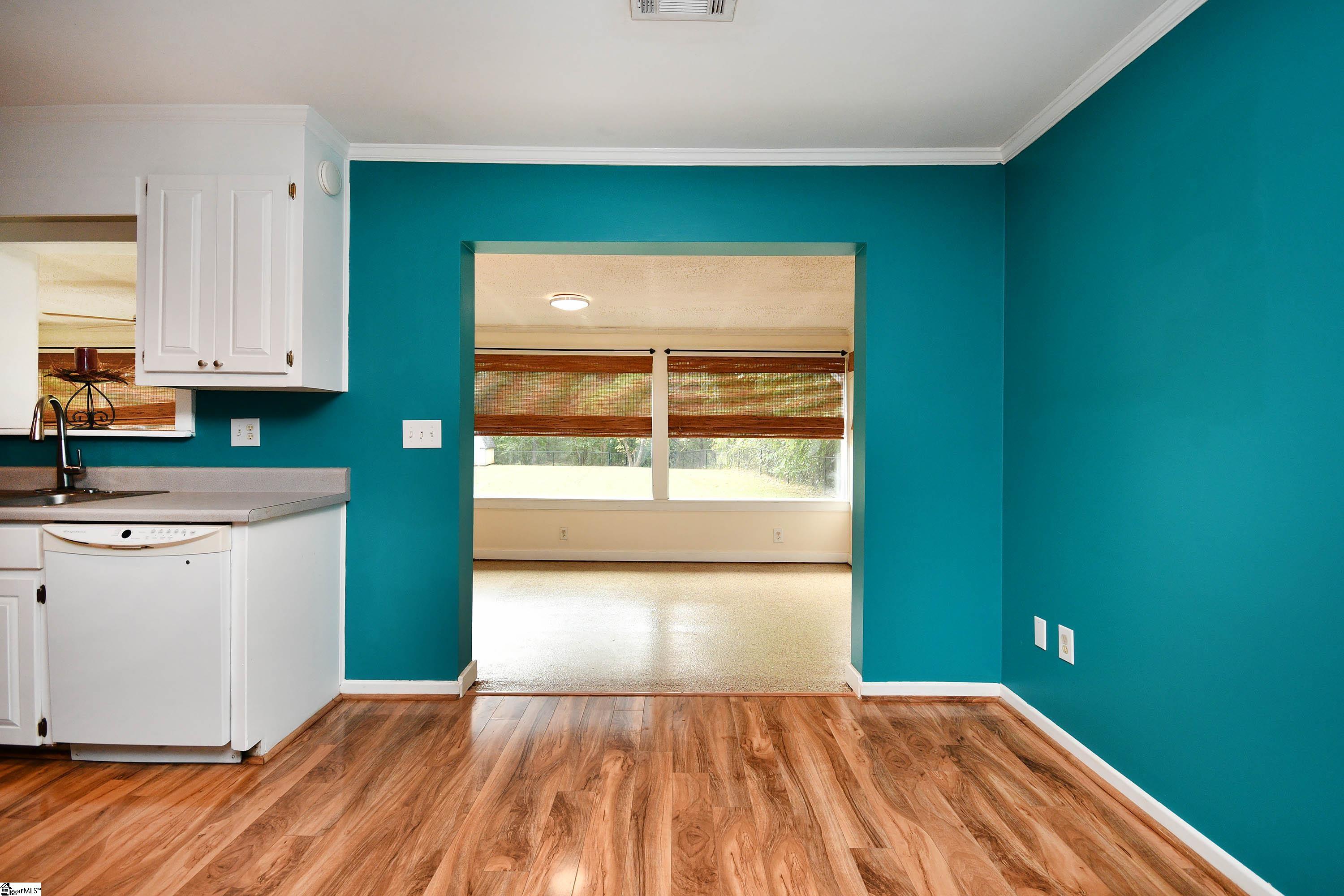 807 Madden Bridge Road Central, SC 29630