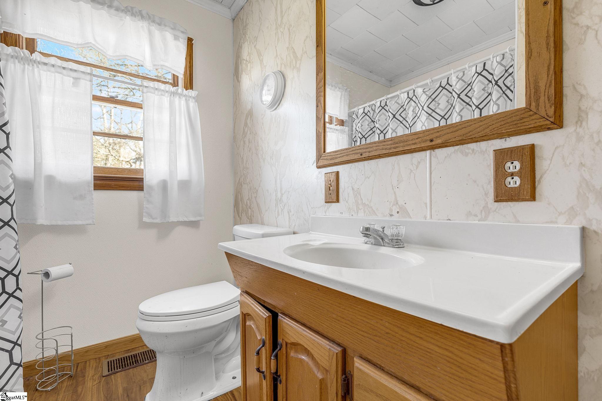 308 White Feather Circle Clinton, SC 29325