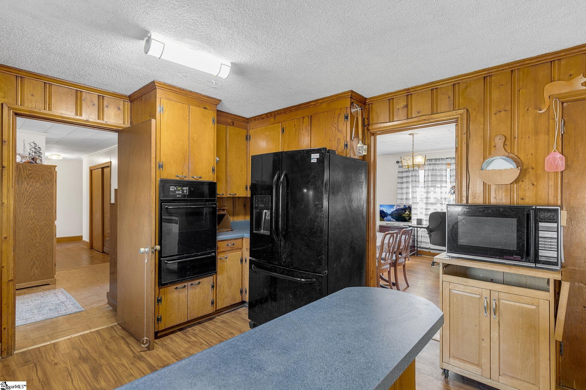 308 White Feather Circle Clinton, SC 29325