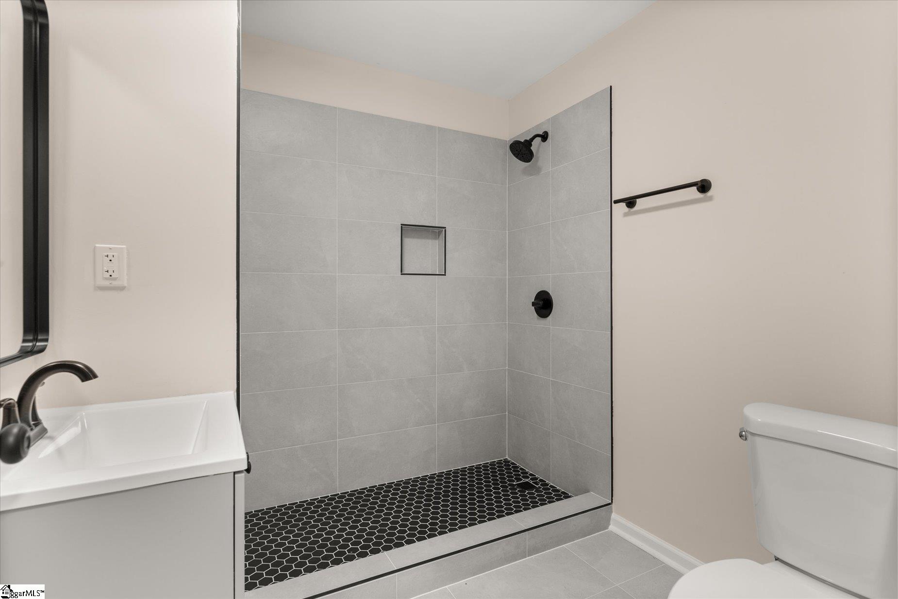 106 Alpha Drive Greenville, SC 29605