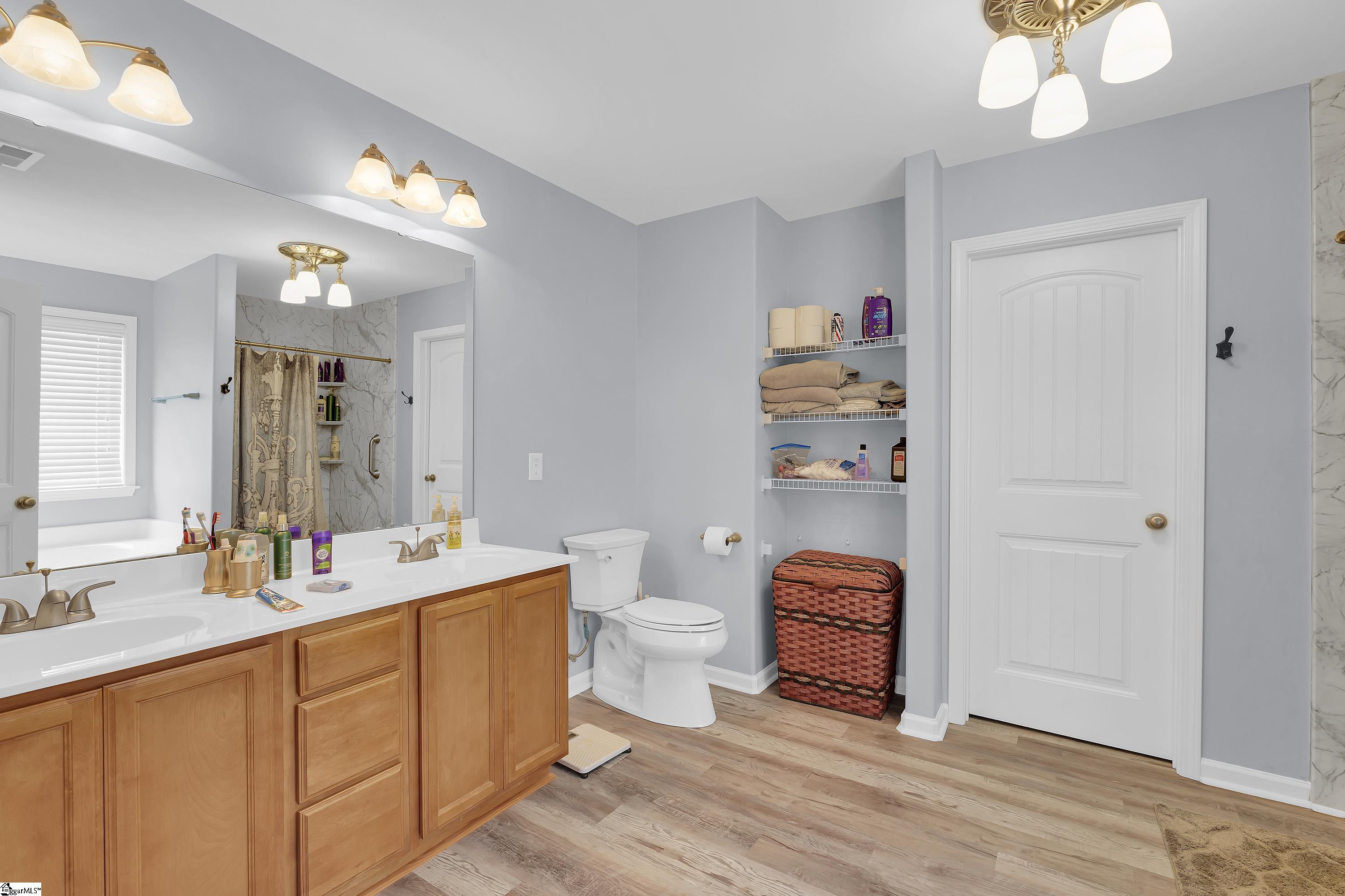 23 Ivyberry Road Simpsonville, SC 29681