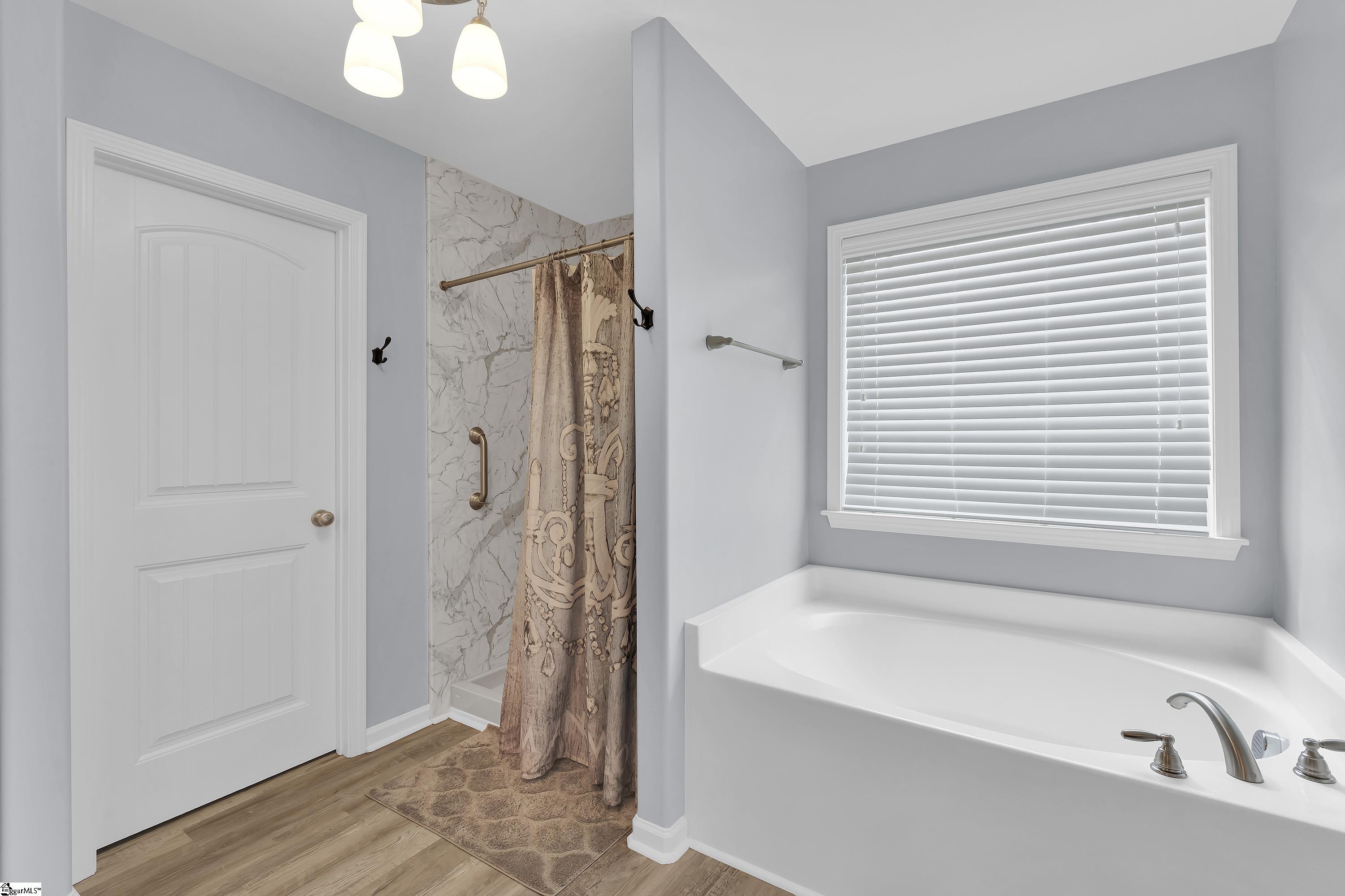 23 Ivyberry Road Simpsonville, SC 29681