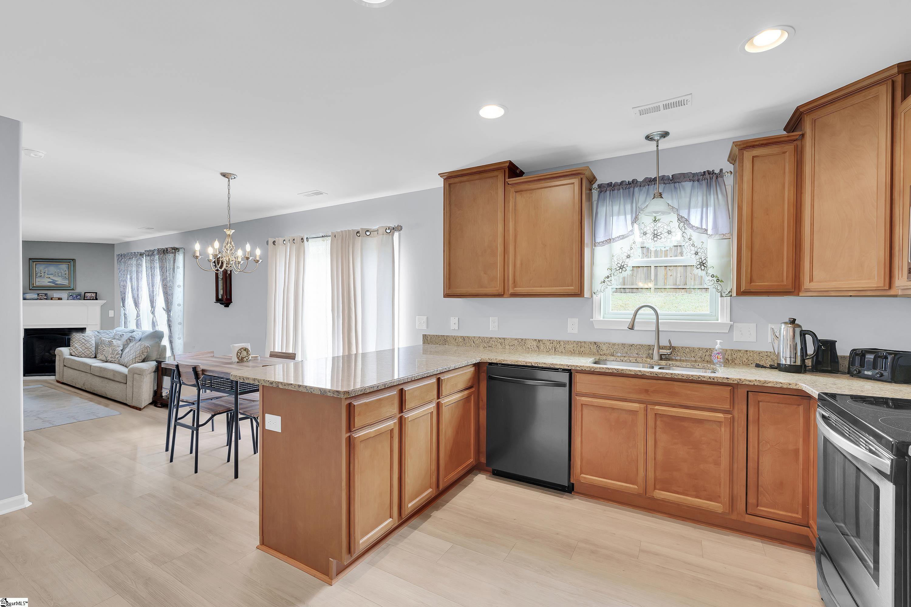 23 Ivyberry Road Simpsonville, SC 29681