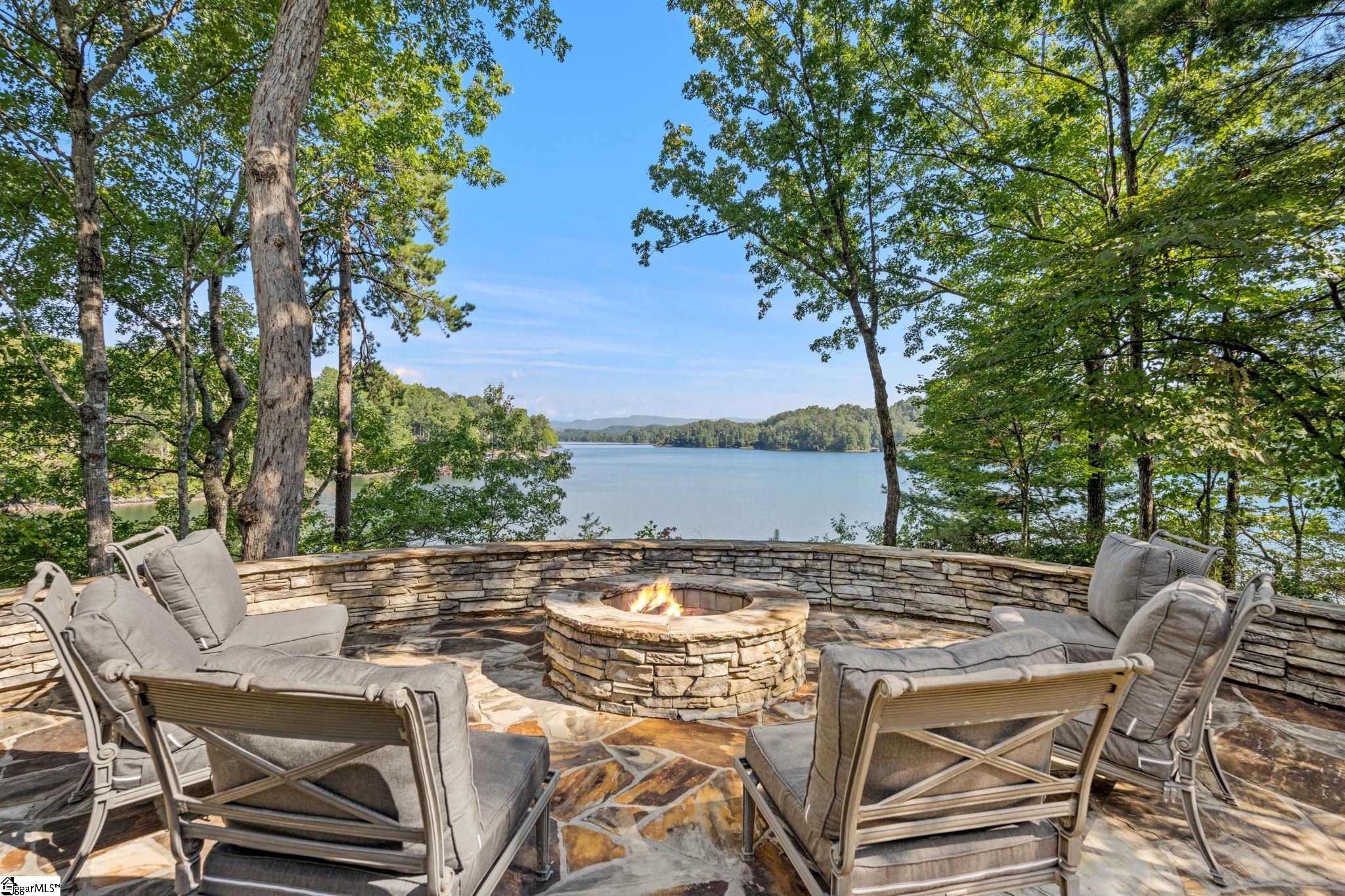 344 Long Cove Trail Salem, SC 29676