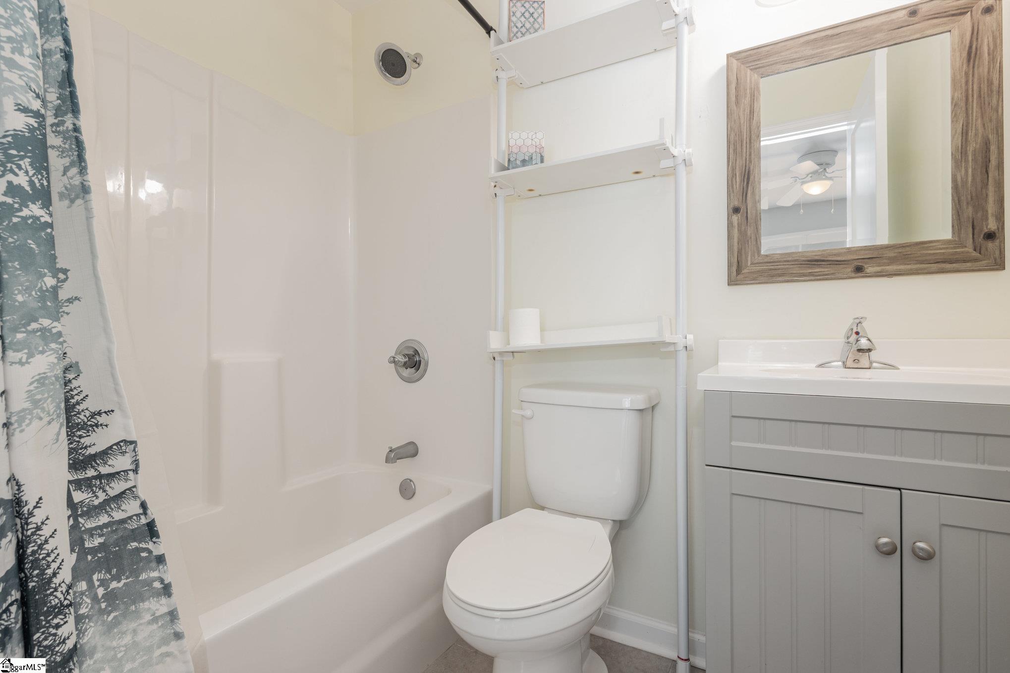 161 Ingleoak Lane Greenville, SC 29615