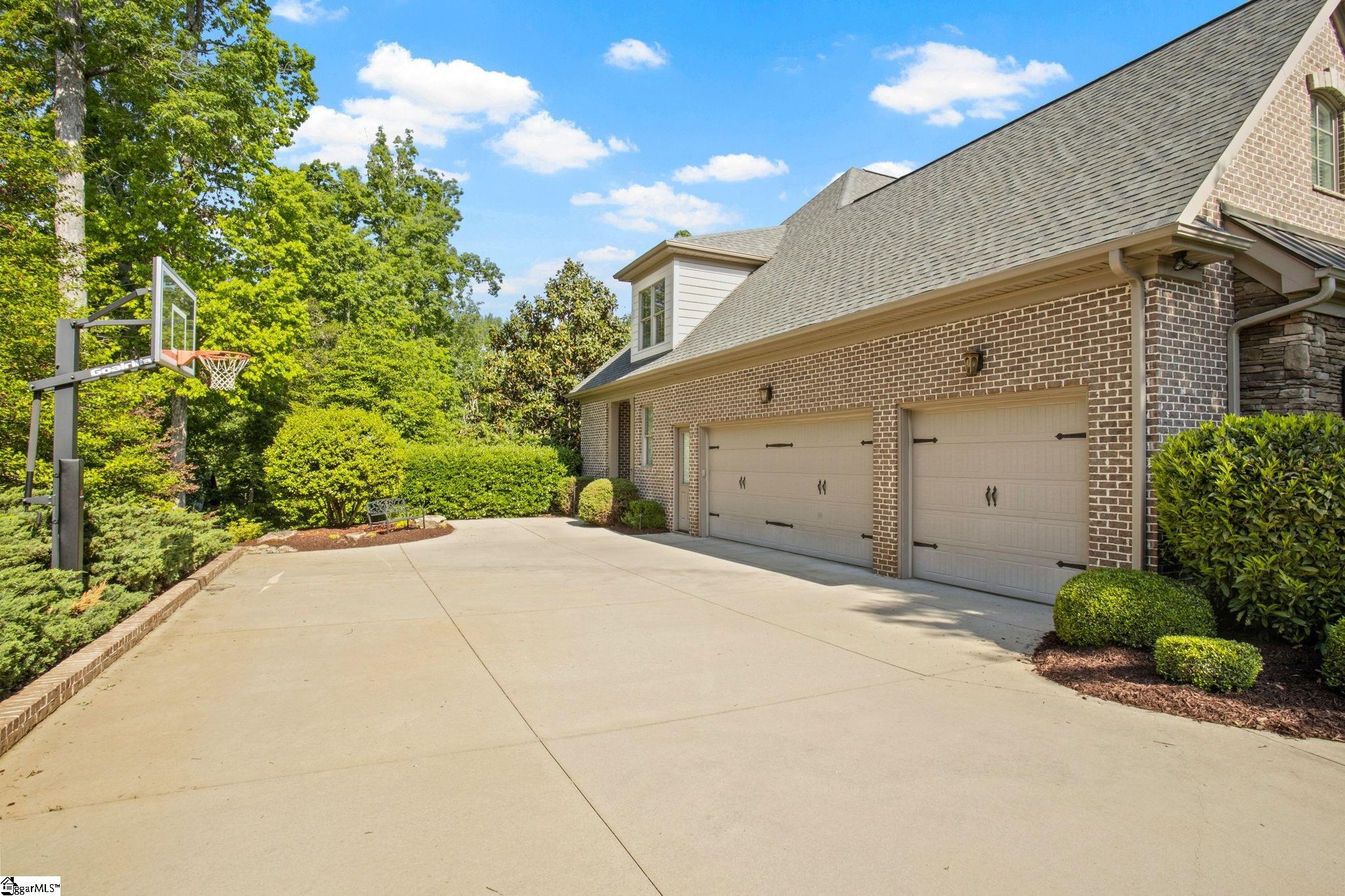 21 Riley Hill Court Greer, SC 29650