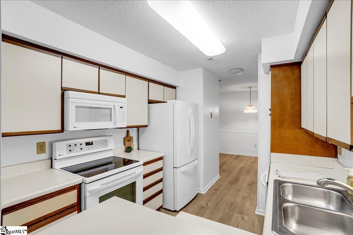4614 Old Spartanburg Road UNIT Unit 28 Taylors, SC 29687