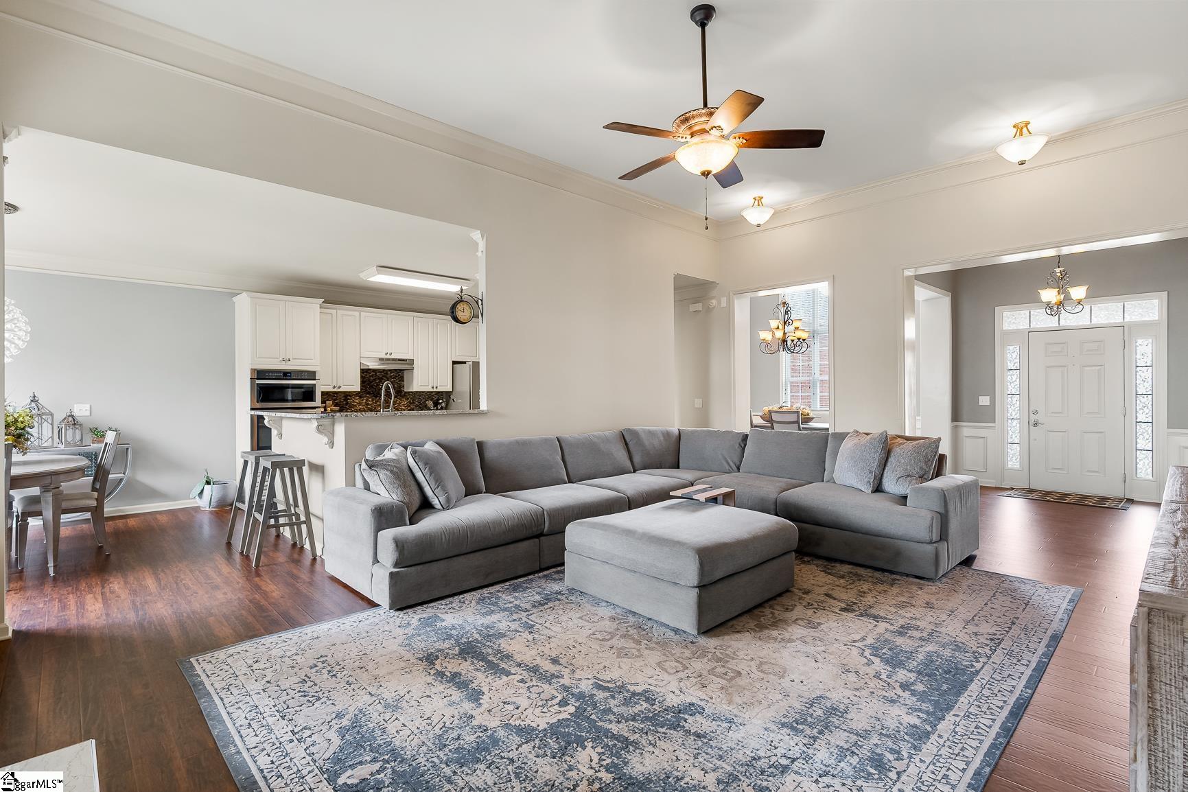 409 Heather Falls Lane Simpsonville, SC 29681