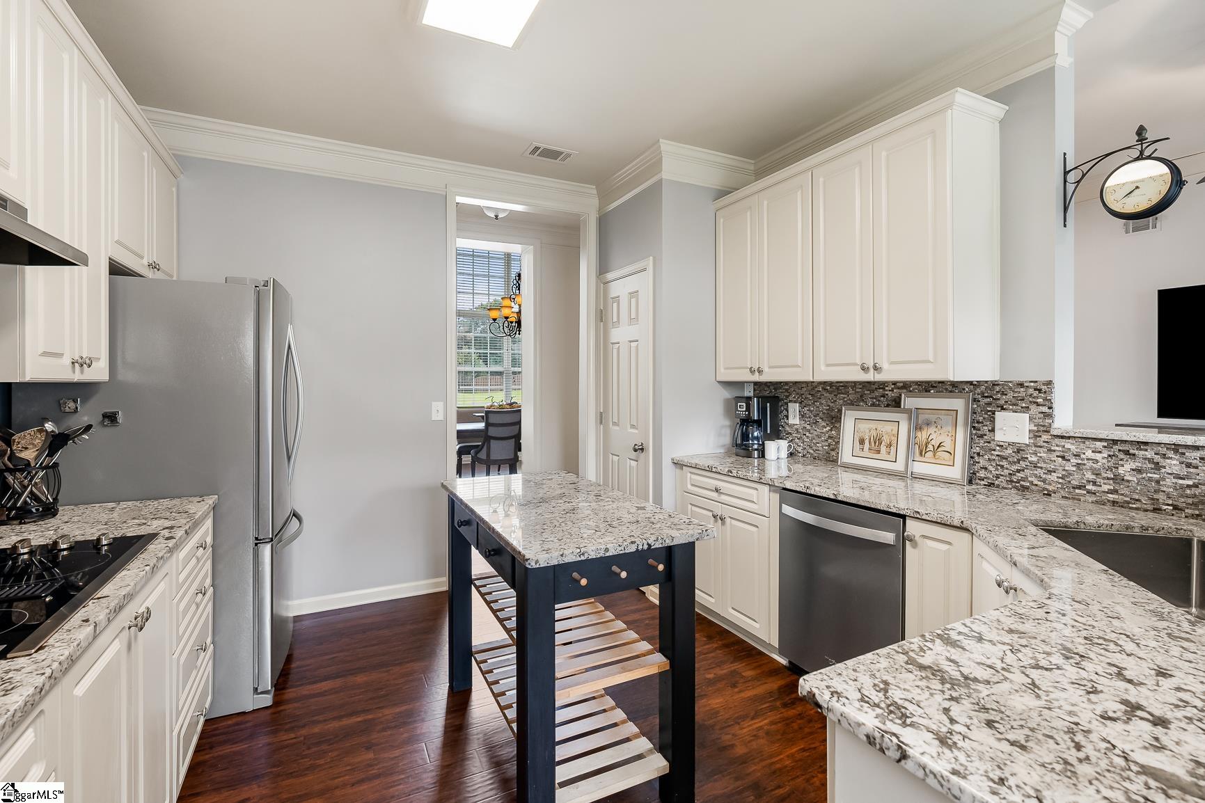409 Heather Falls Lane Simpsonville, SC 29681