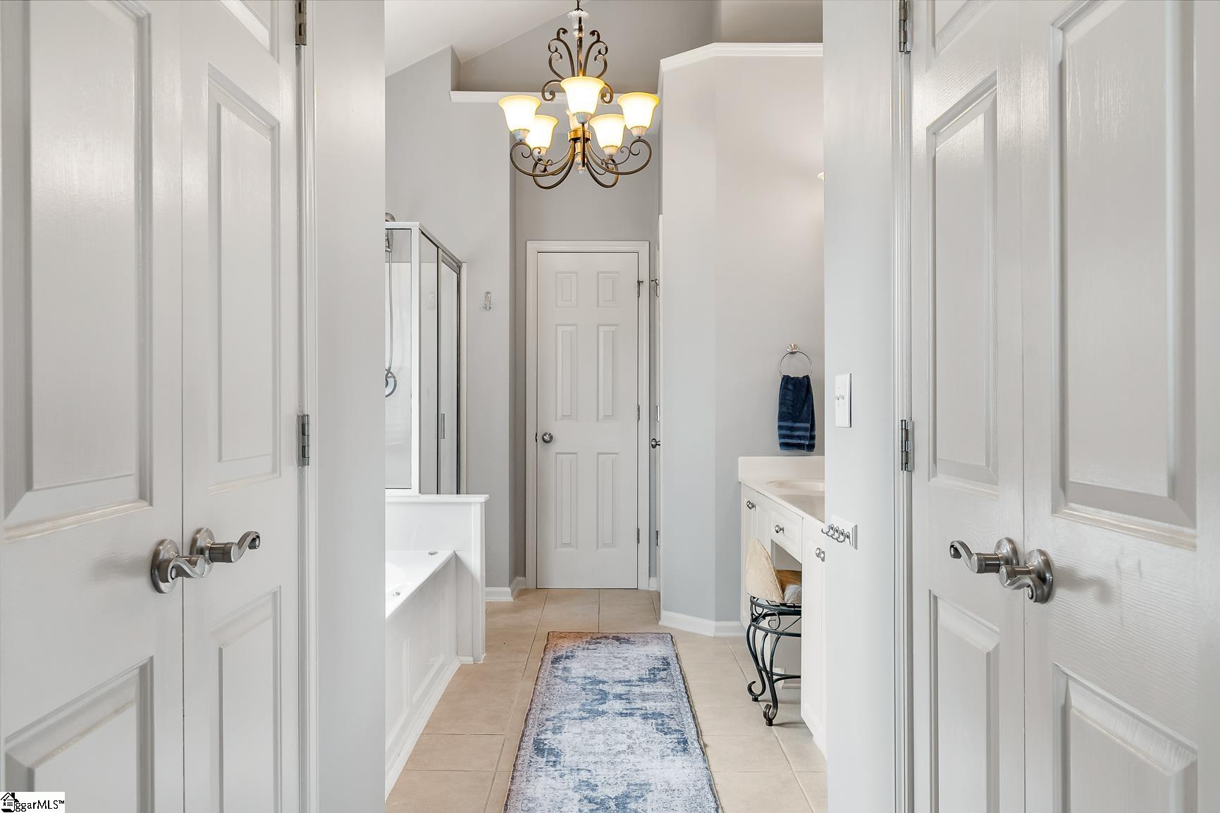 409 Heather Falls Lane Simpsonville, SC 29681