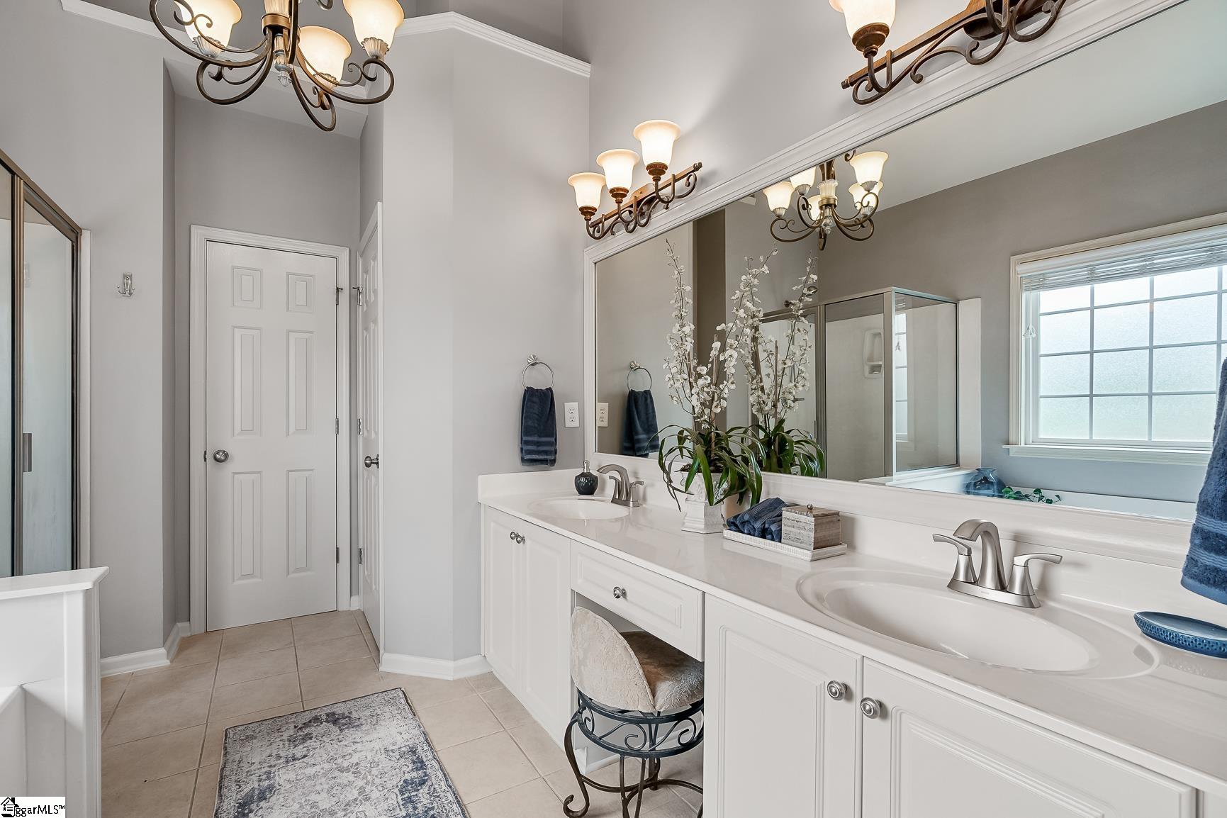 409 Heather Falls Lane Simpsonville, SC 29681