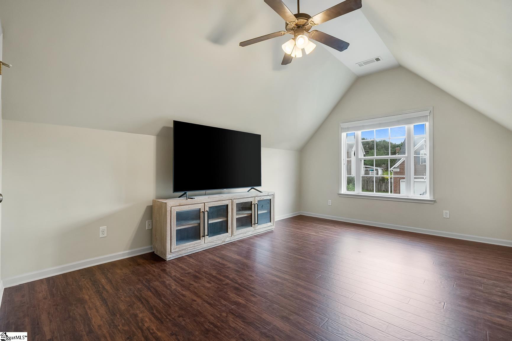 409 Heather Falls Lane Simpsonville, SC 29681