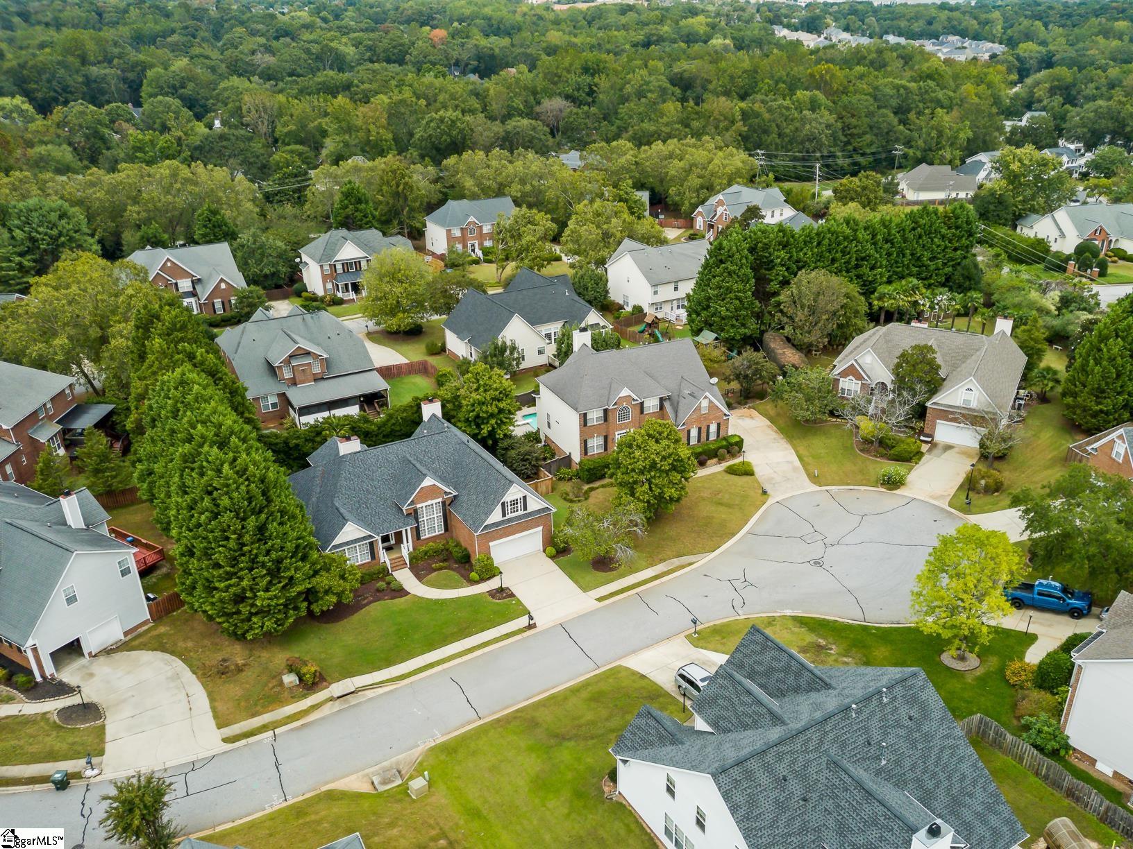 409 Heather Falls Lane Simpsonville, SC 29681