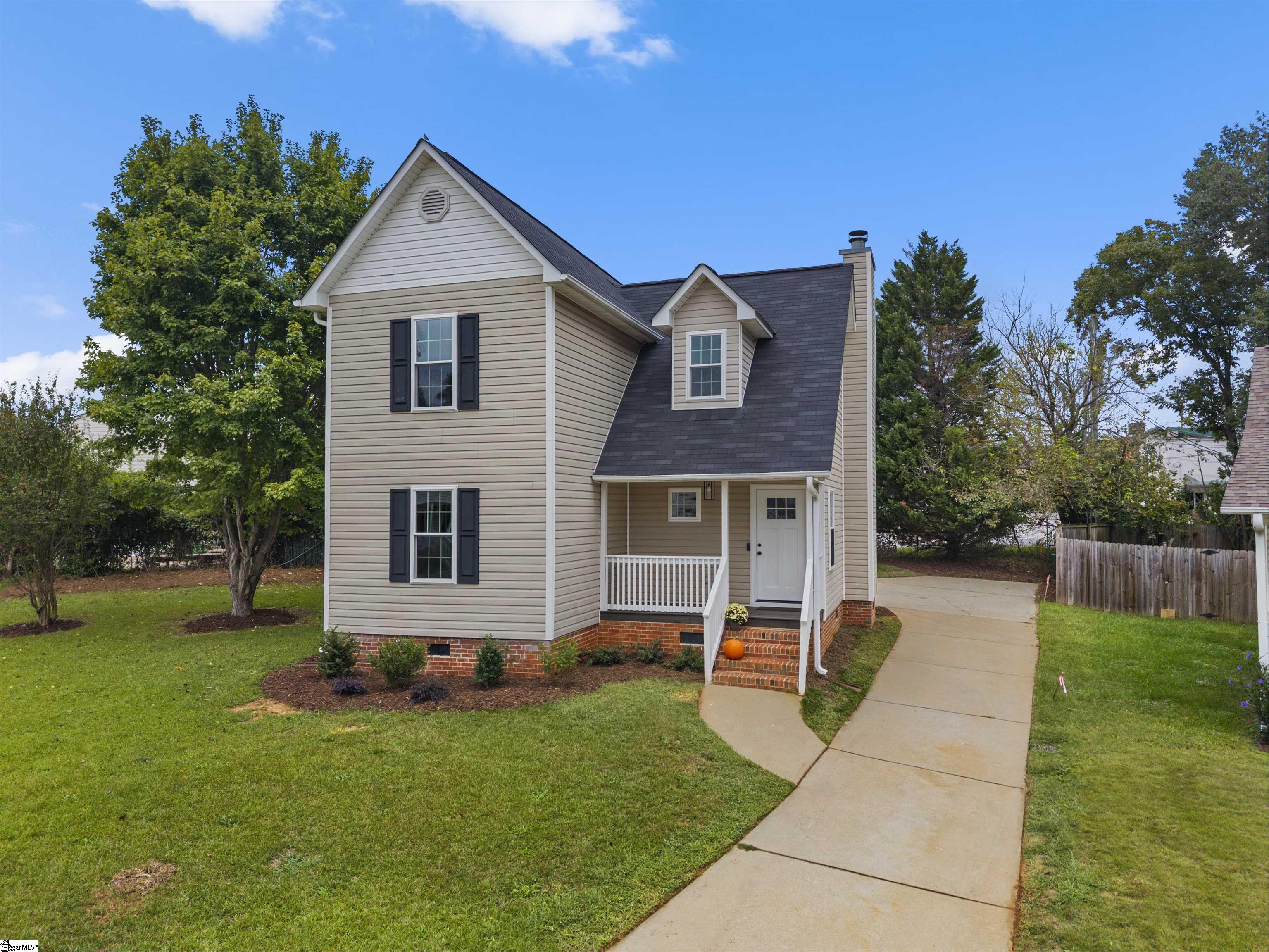 15 Haley Court Greenville, SC 29607