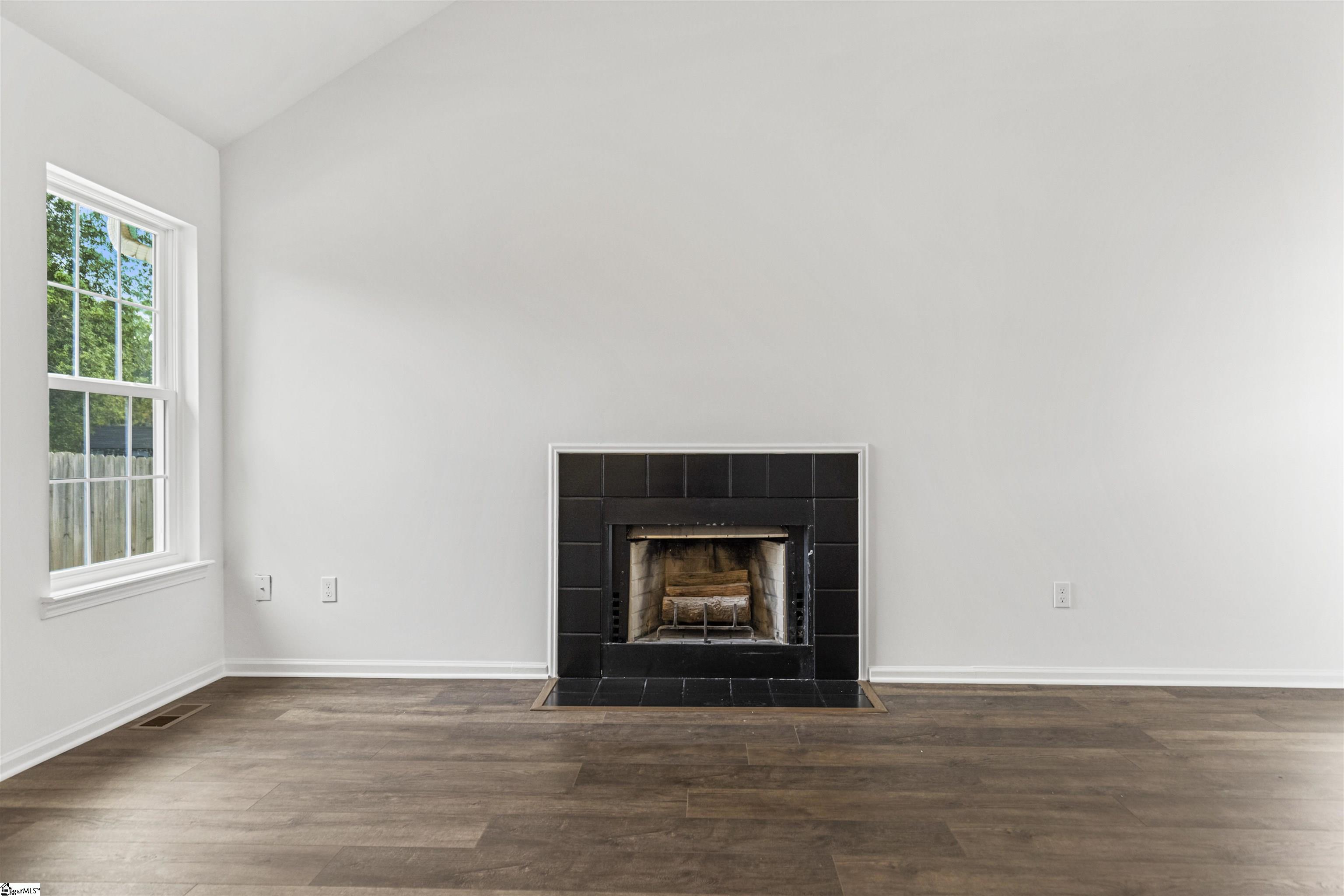 15 Haley Court Greenville, SC 29607