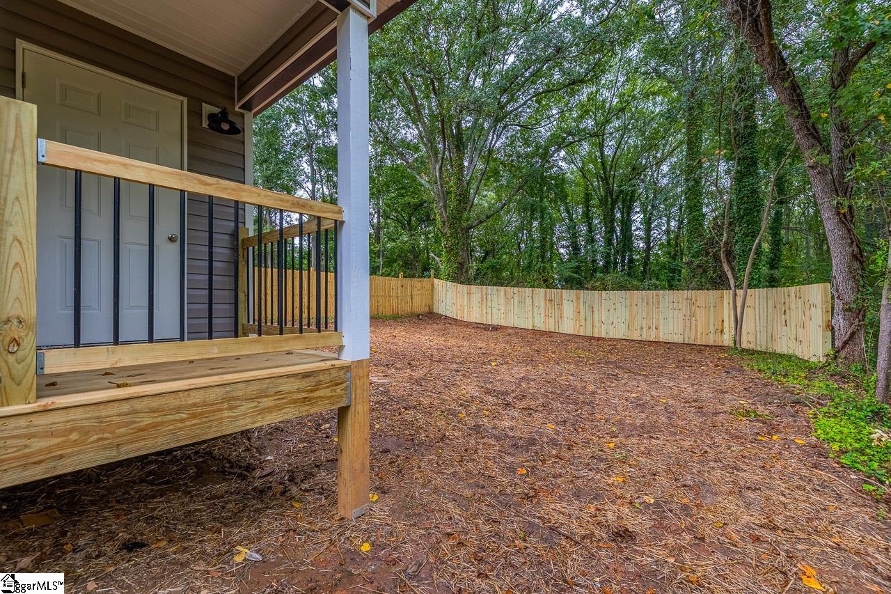 458 Tryon Street Spartanburg, SC 29301