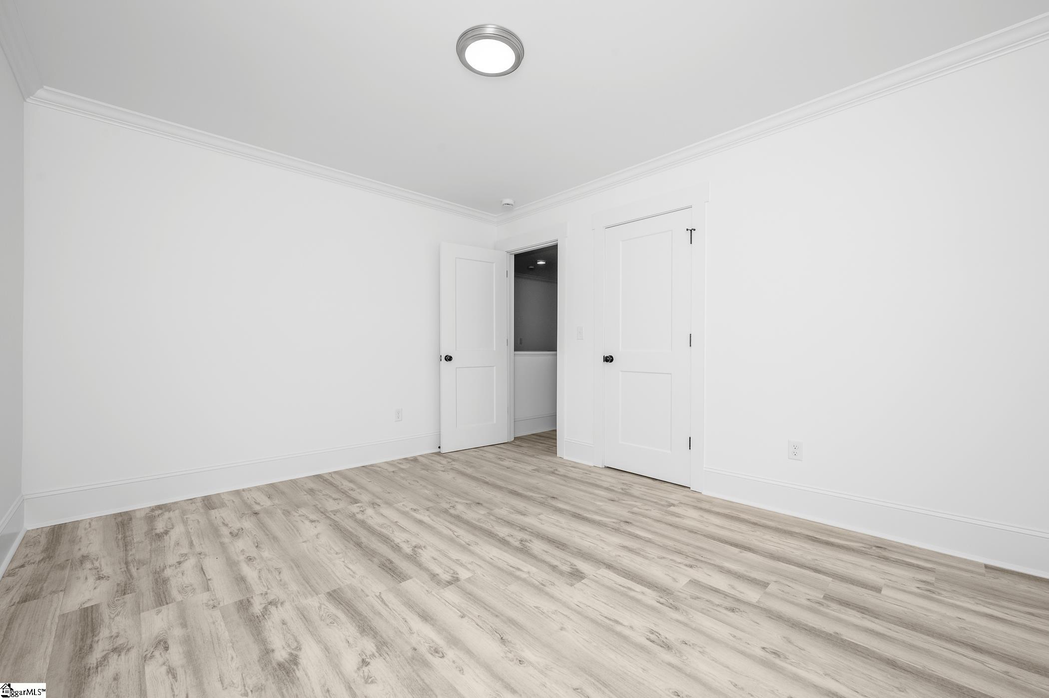 305 Valley Street Greenville, SC 29611