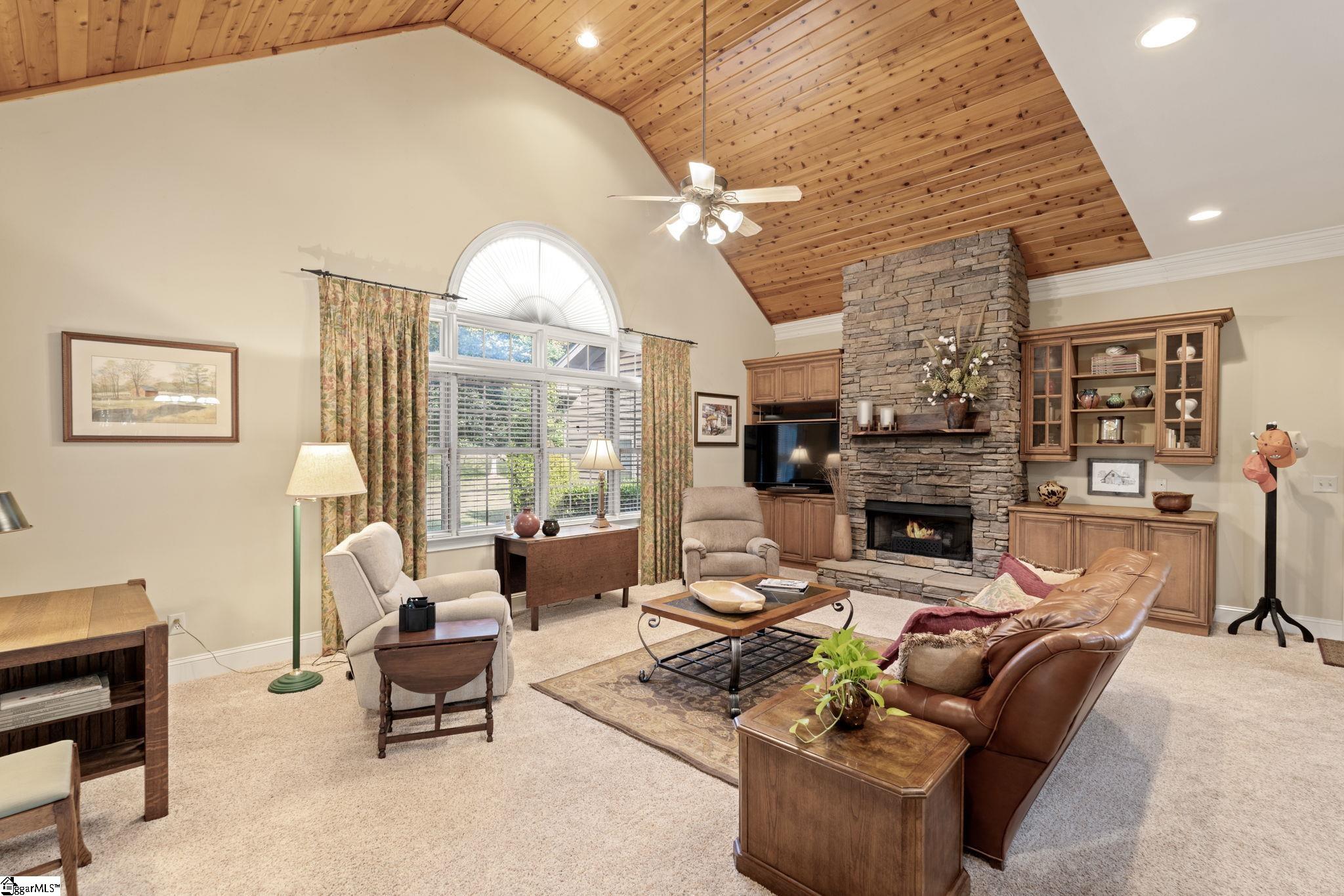 105 E Round Hill Road Greenville, SC 29617