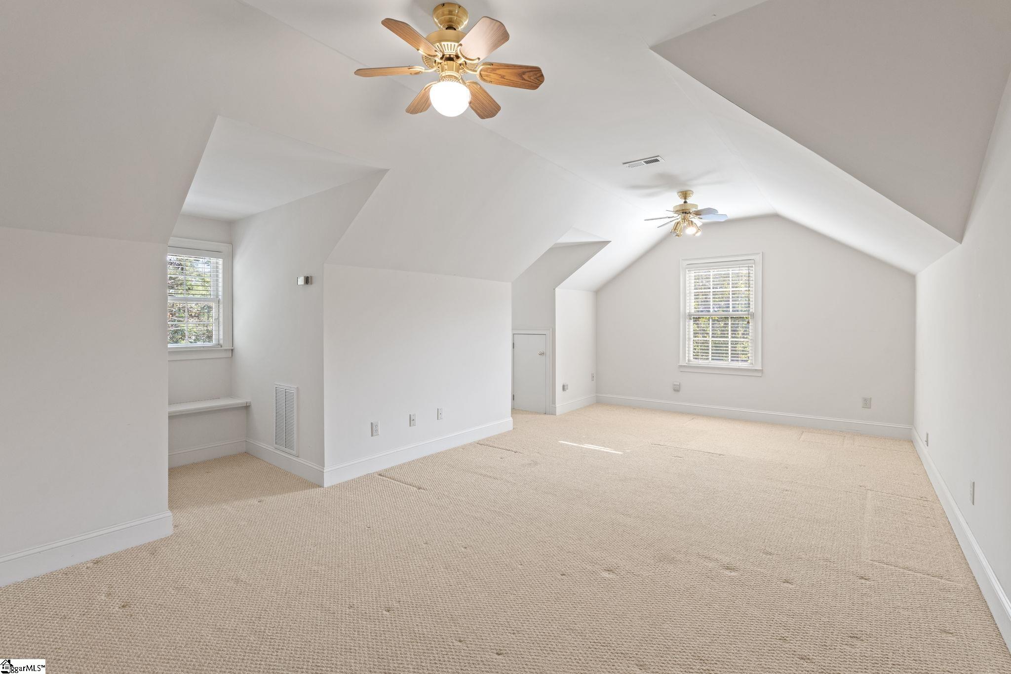 105 E Round Hill Road Greenville, SC 29617